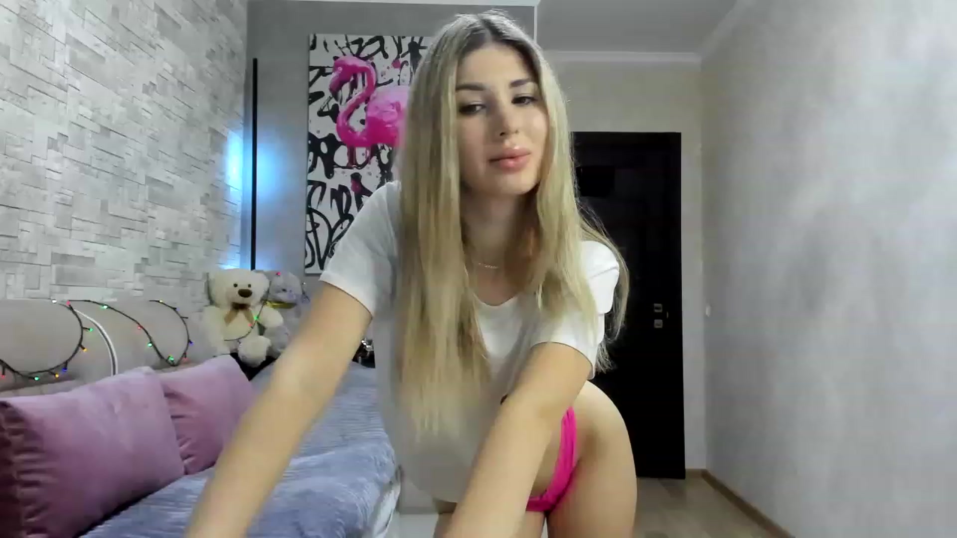 Gallery image thumbnail from Mexika's myfreecams stream on, 12/27/2022, 03:46 image 1 of 20
