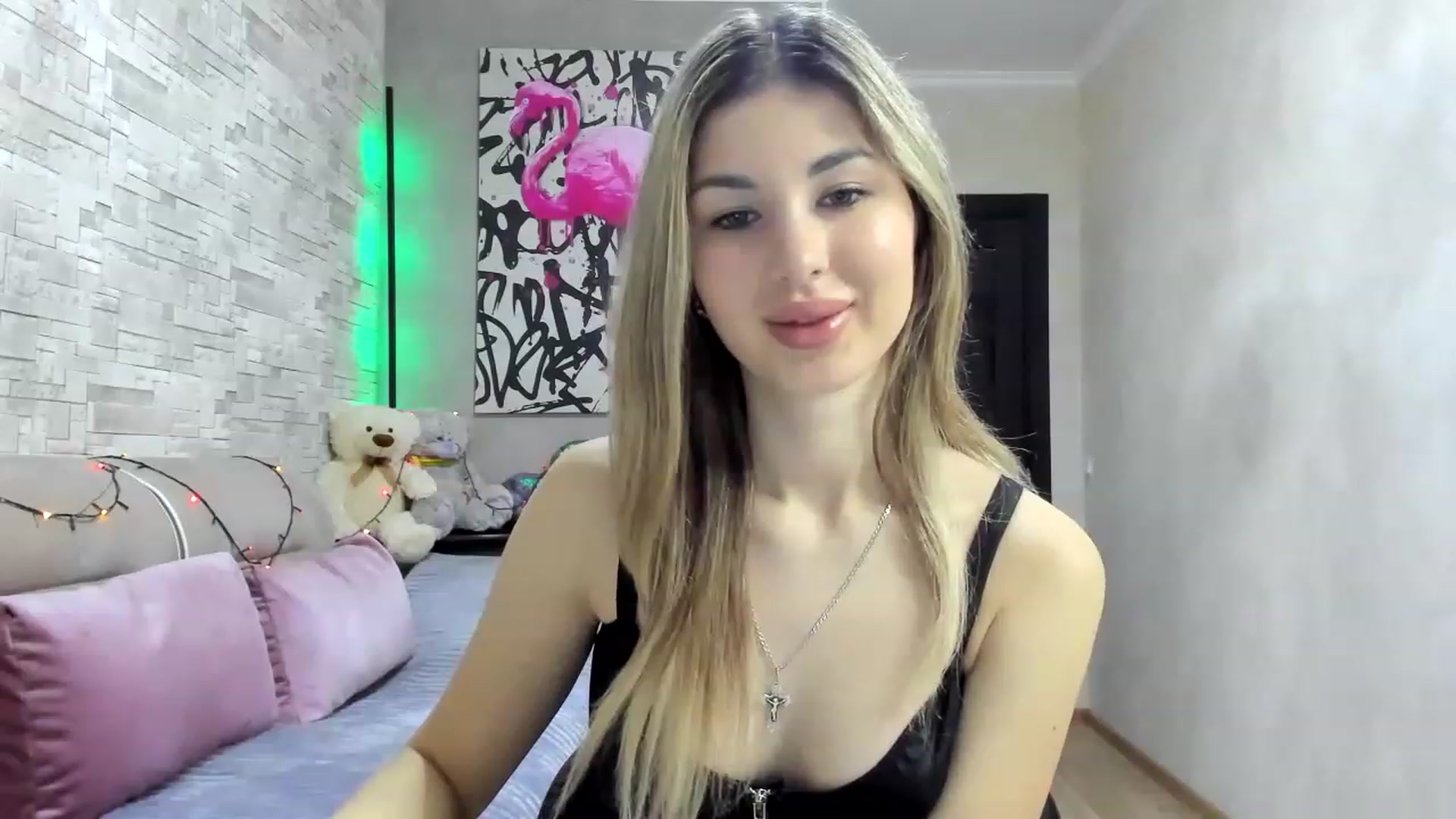 Gallery image thumbnail from Mexika's myfreecams stream on, 01/01/2023, 21:49 image 9 of 20