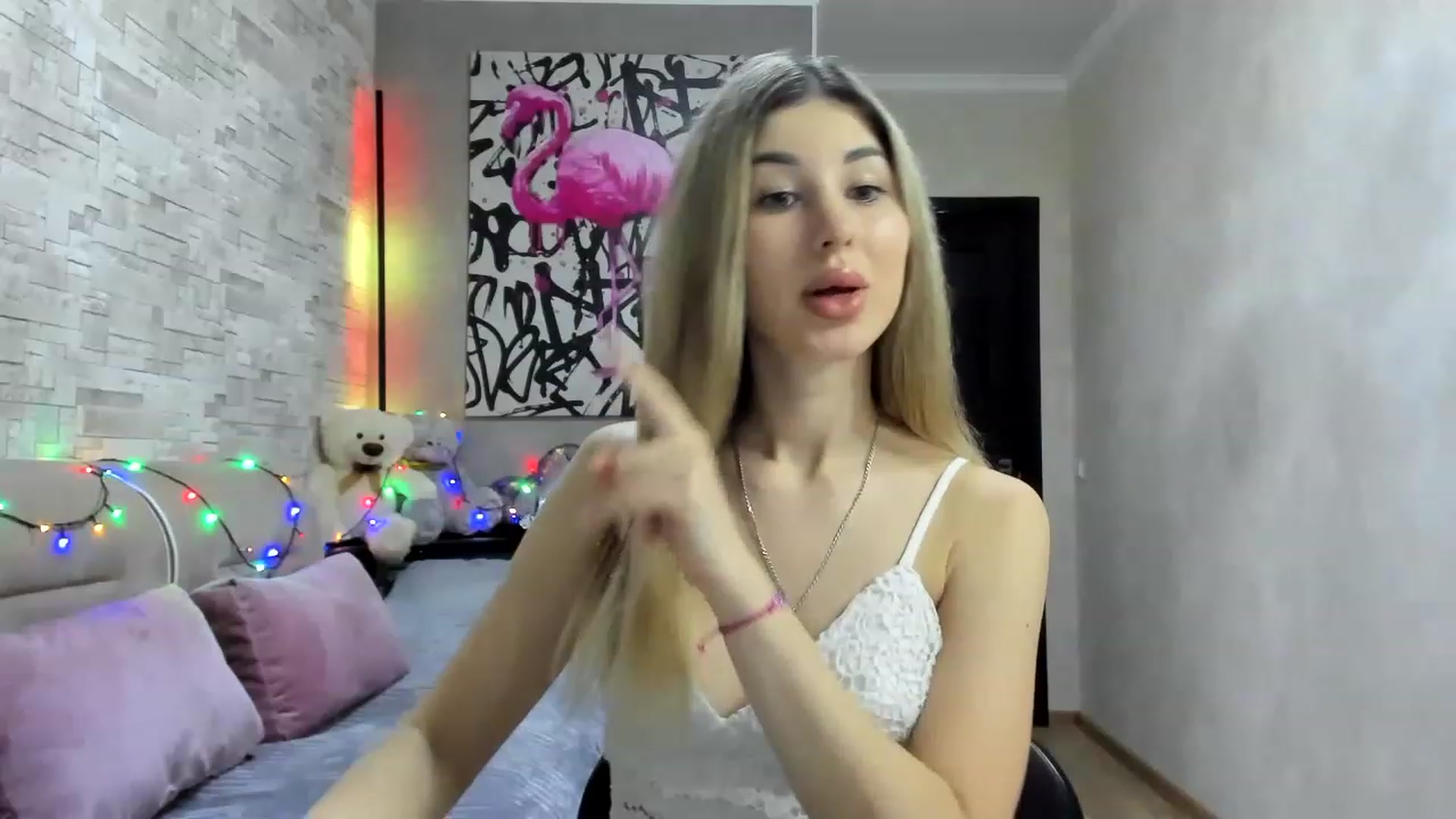 Gallery image thumbnail from Mexika's myfreecams stream on, 01/03/2023, 23:47 image 13 of 20