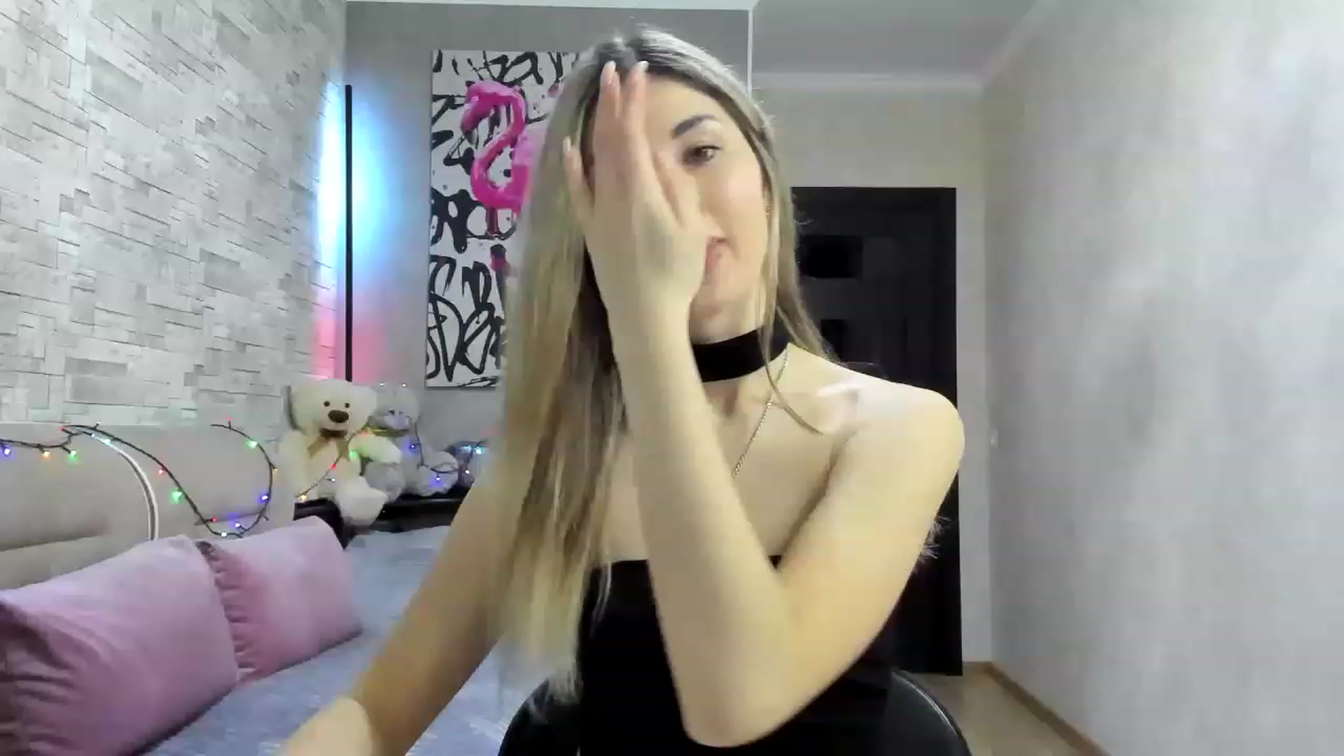 Gallery image thumbnail from Mexika's myfreecams stream on, 01/06/2023, 19:27 image 6 of 20