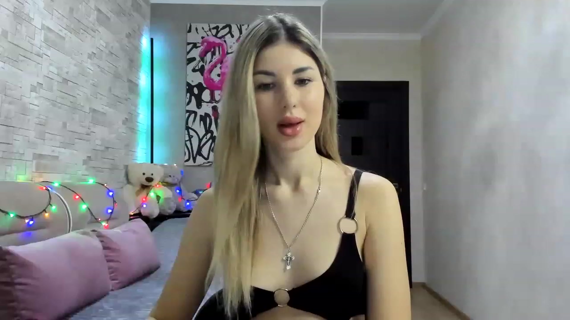 Gallery image thumbnail from Mexika's myfreecams stream on, 01/07/2023, 16:51 image 6 of 20