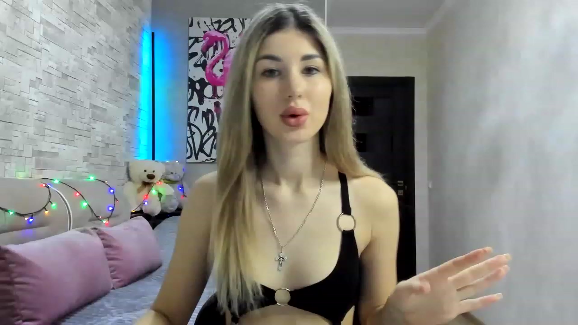 Gallery image thumbnail from Mexika's myfreecams stream on, 01/07/2023, 18:41 image 1 of 20