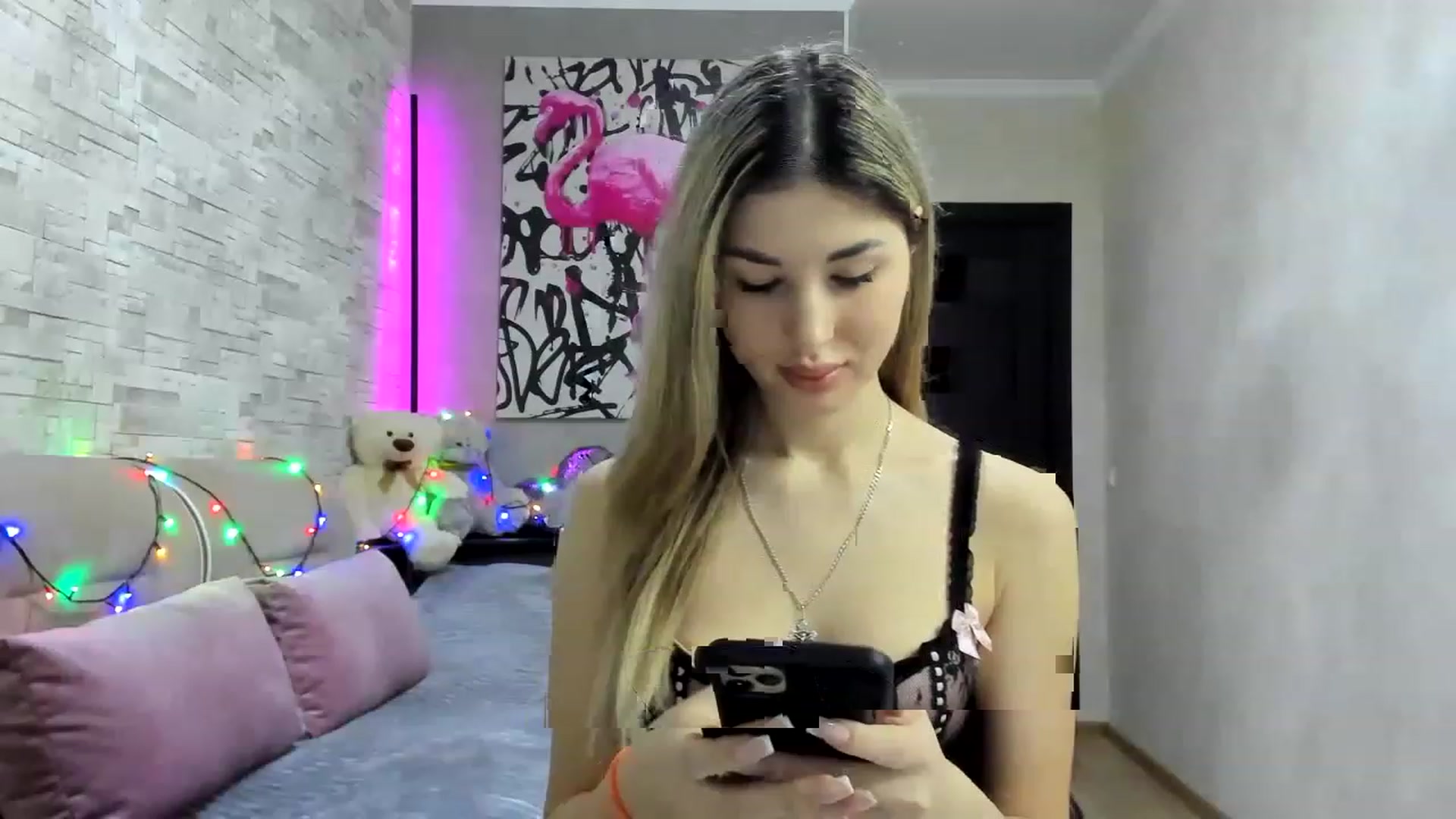 Gallery image thumbnail from Mexika's myfreecams stream on, 01/16/2023, 17:08 image 17 of 20