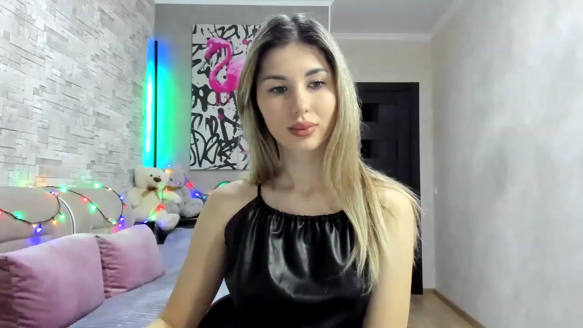 Gallery image thumbnail from Mexika's myfreecams stream on, 02/09/2023, 20:43 image 6 of 20