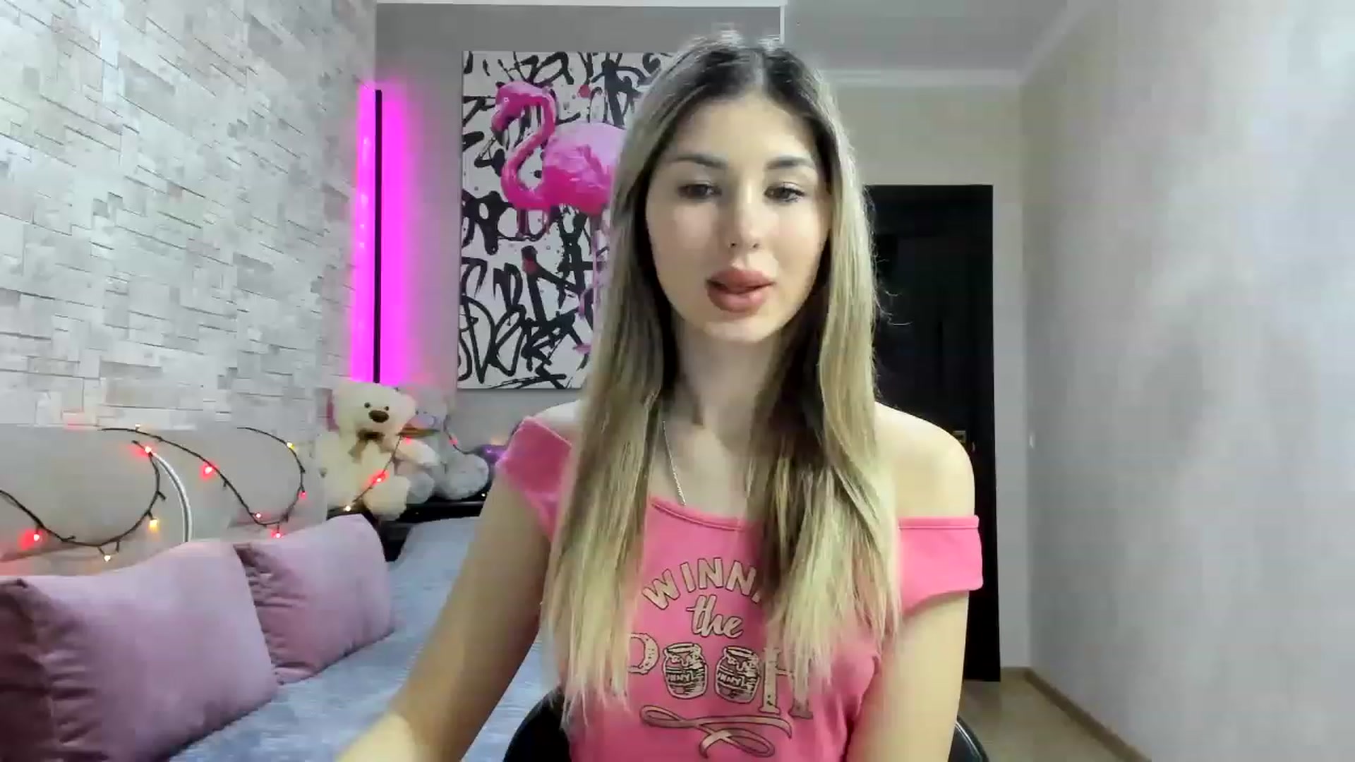 Gallery image thumbnail from Mexika's myfreecams stream on, 02/15/2023, 15:41 image 15 of 20