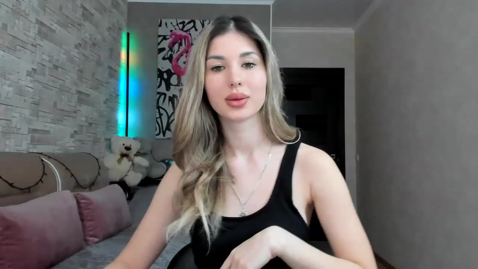 Gallery image thumbnail from Mexika's myfreecams stream on, 02/17/2023, 11:50 image 7 of 20