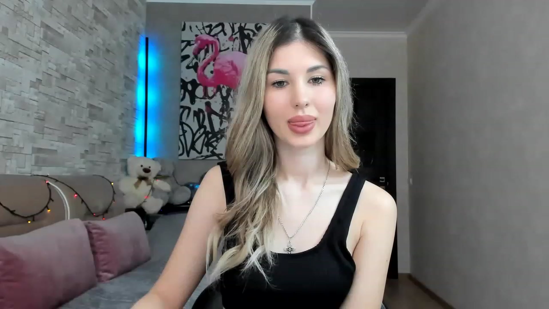 Gallery image thumbnail from Mexika's myfreecams stream on, 02/17/2023, 11:50 image 14 of 20