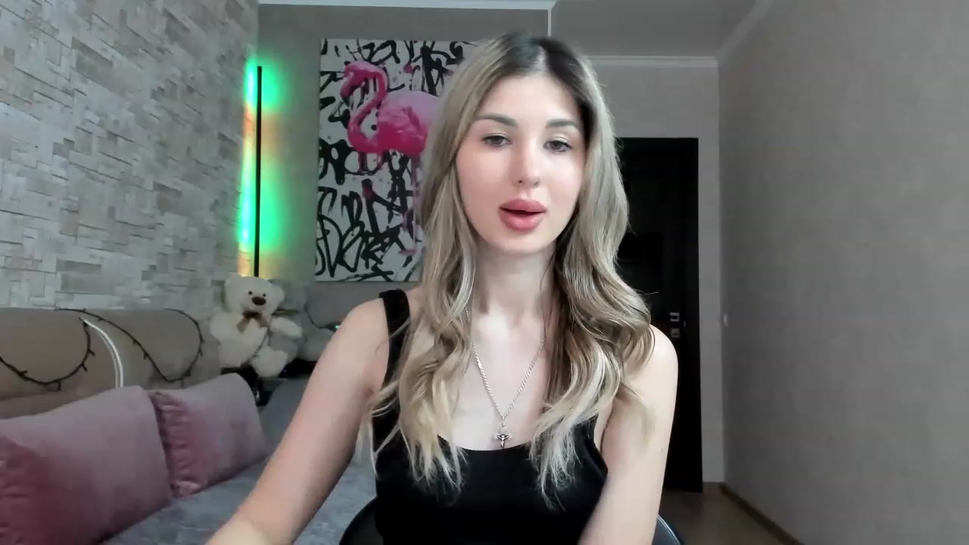 Gallery image thumbnail from Mexika's myfreecams stream on, 02/17/2023, 14:18 image 15 of 20