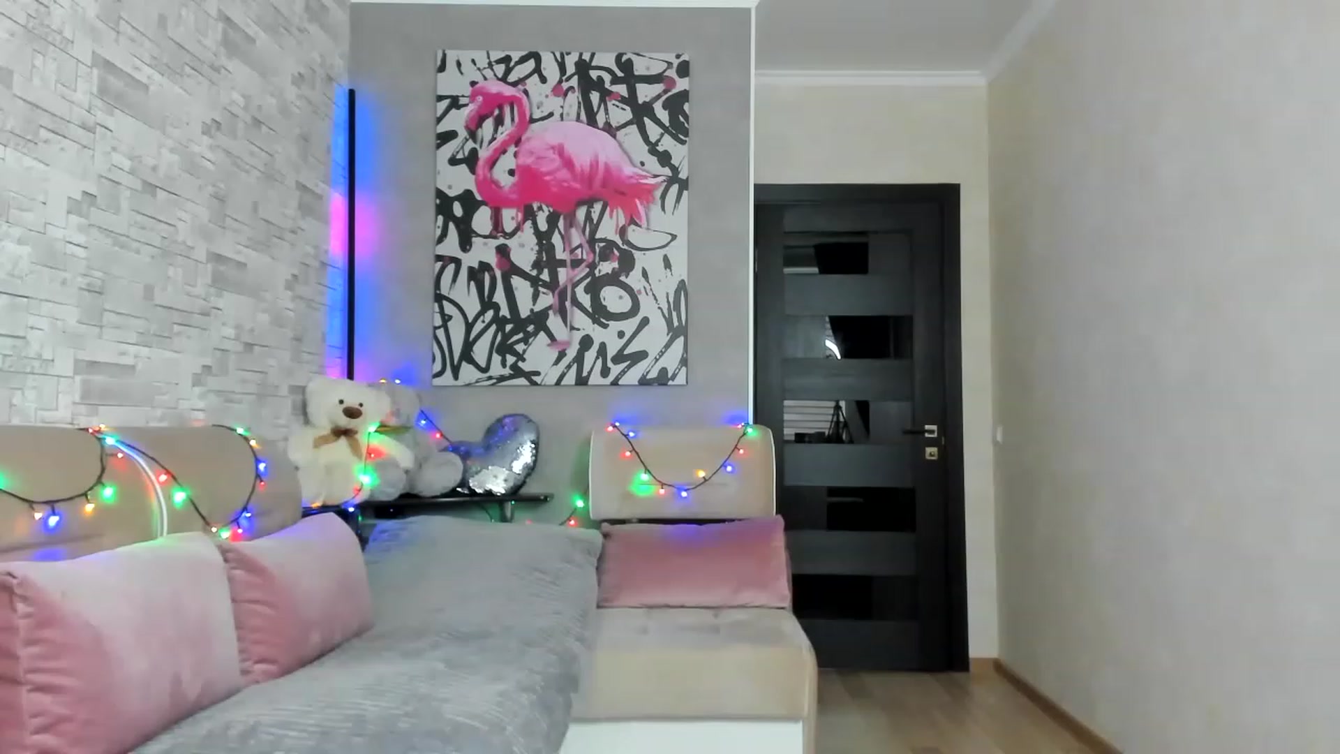 Gallery image thumbnail from Mexika's myfreecams stream on, 03/25/2023, 13:07 image 10 of 20