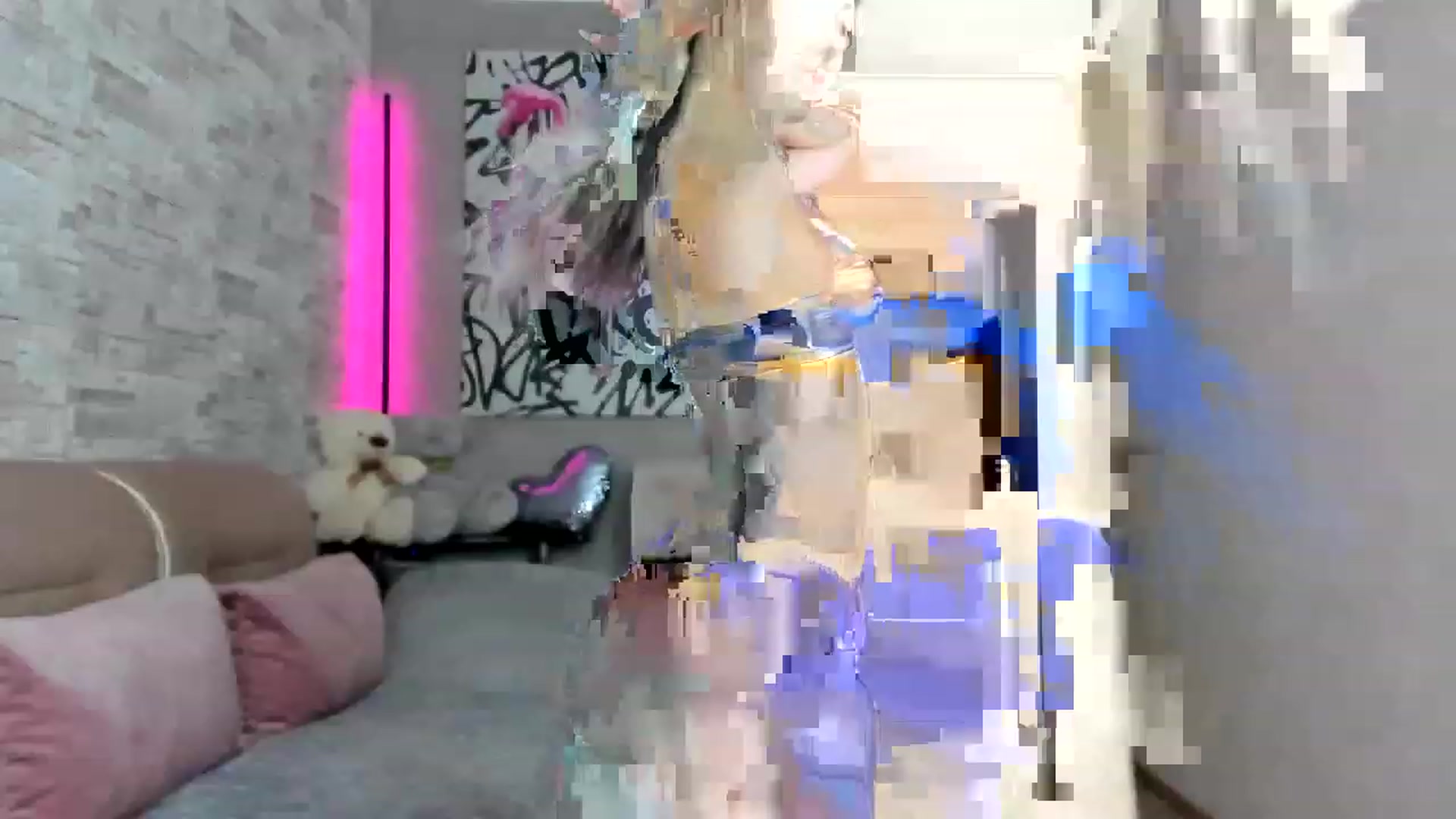 Gallery image thumbnail from Mexika's myfreecams stream on, 03/27/2023, 12:49 image 12 of 20