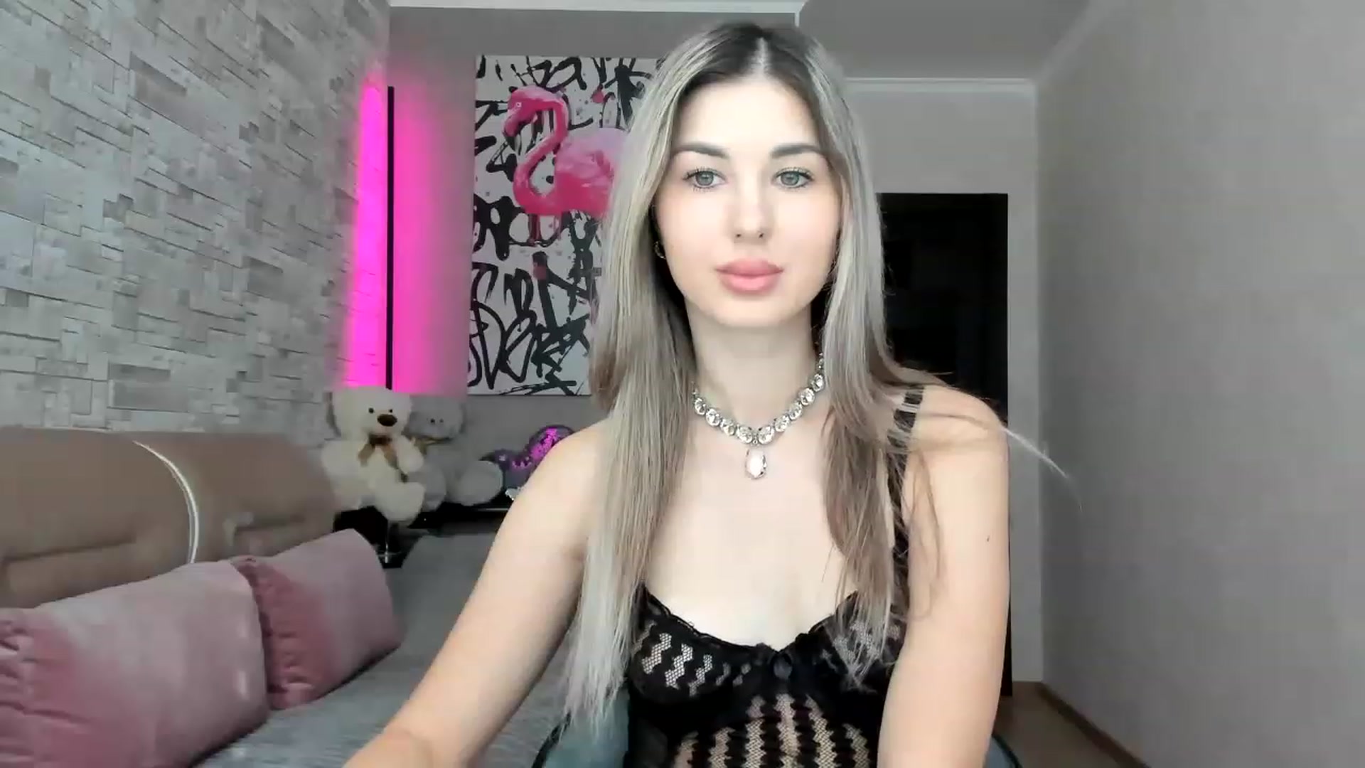 Gallery image thumbnail from Mexika's myfreecams stream on, 06/15/2023, 14:30 image 17 of 20