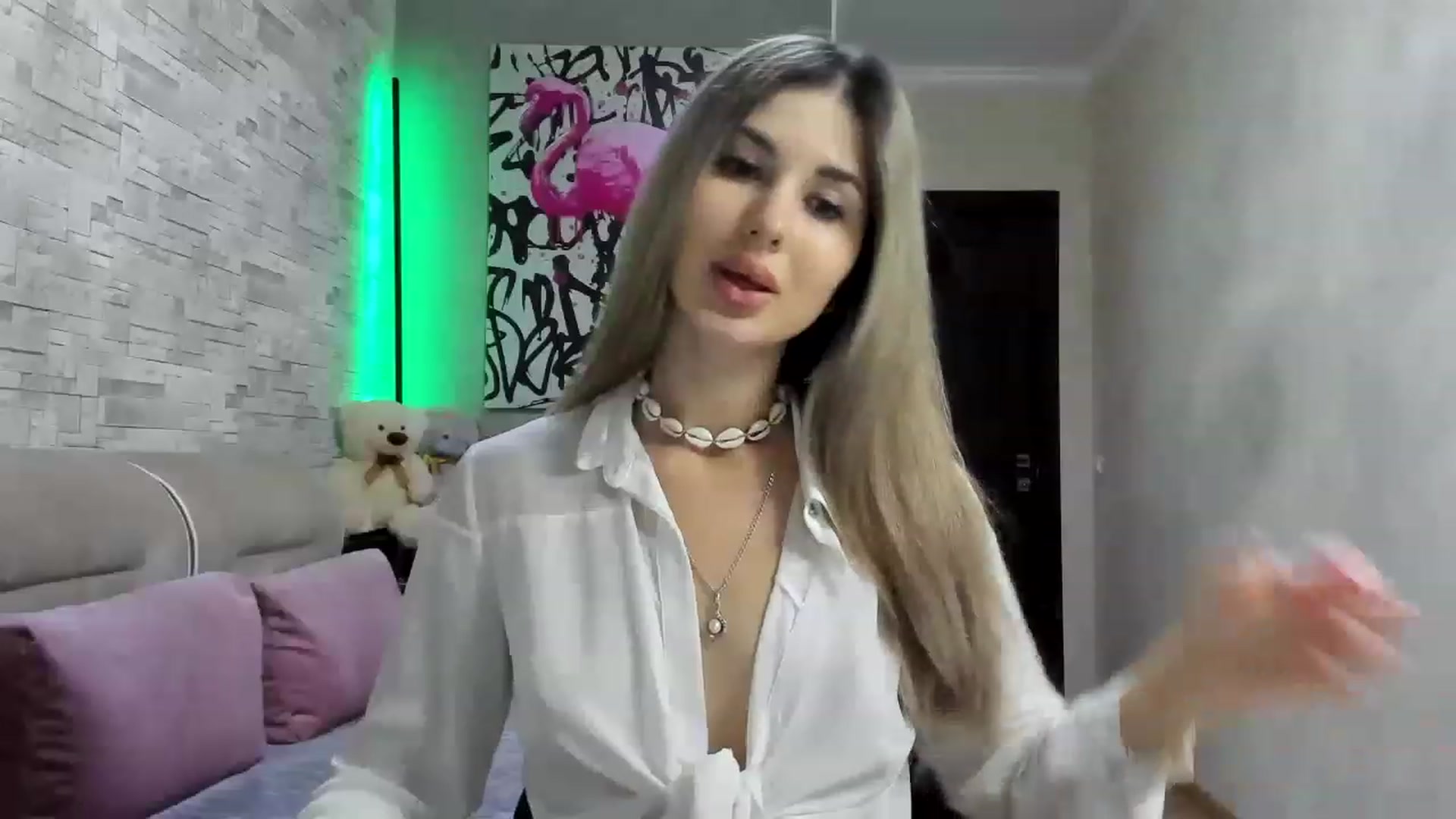 Gallery image thumbnail from Mexika's myfreecams stream on, 06/26/2023, 22:53 image 6 of 20