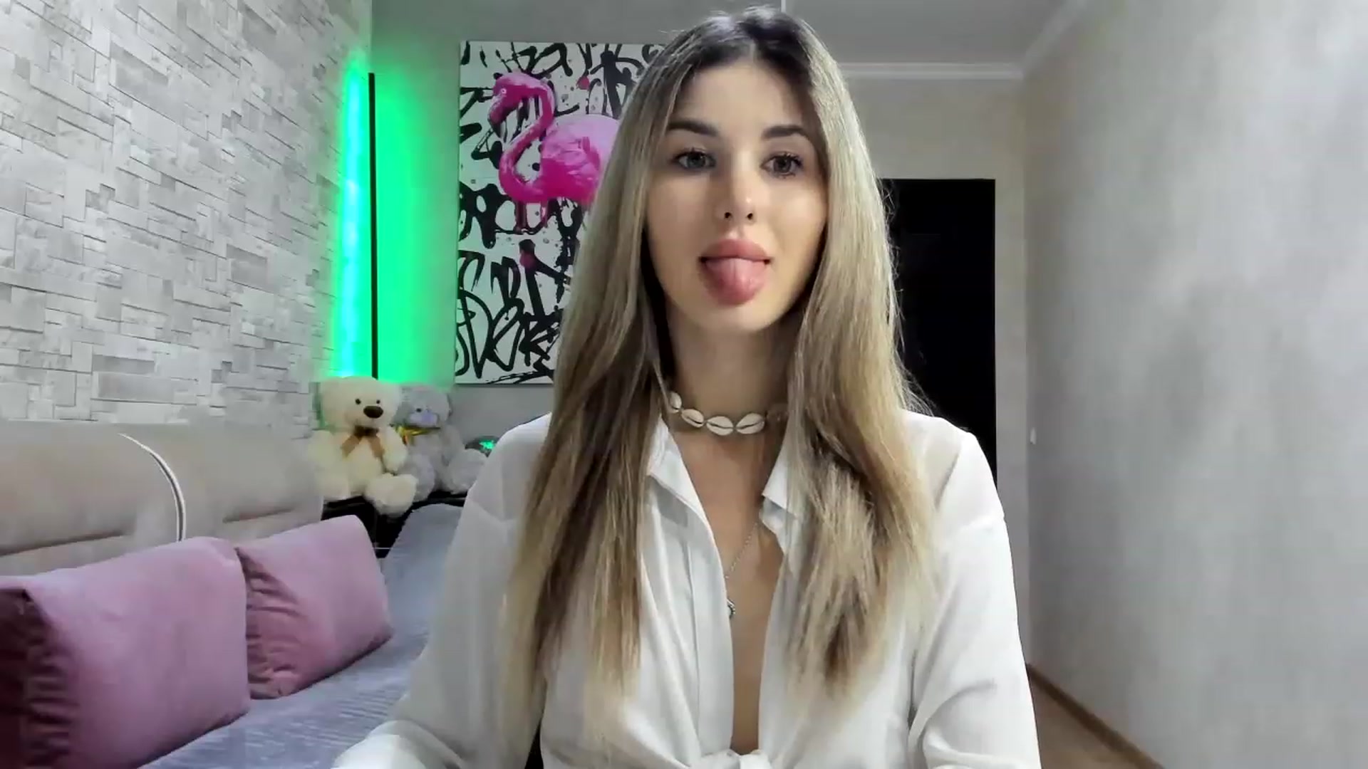 Gallery image thumbnail from Mexika's myfreecams stream on, 06/26/2023, 22:53 image 11 of 20