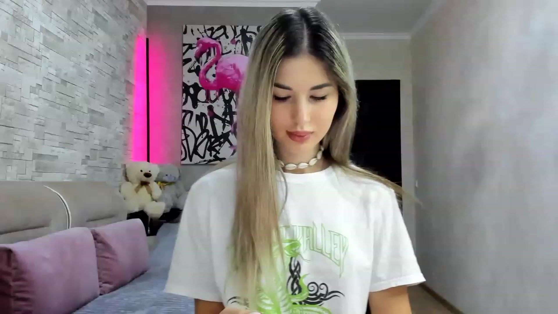 Gallery image thumbnail from Mexika's myfreecams stream on, 06/28/2023, 15:19 image 8 of 20