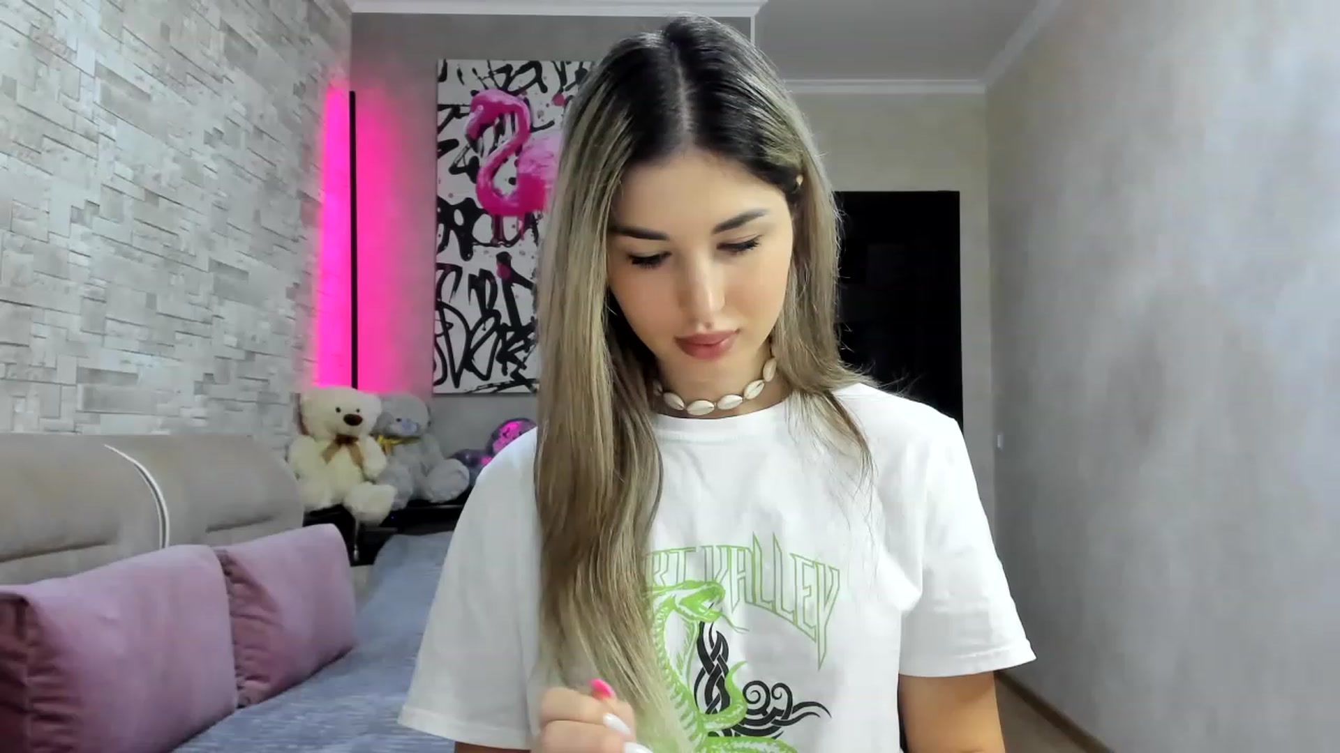 Gallery image thumbnail from Mexika's myfreecams stream on, 06/28/2023, 15:19 image 9 of 20