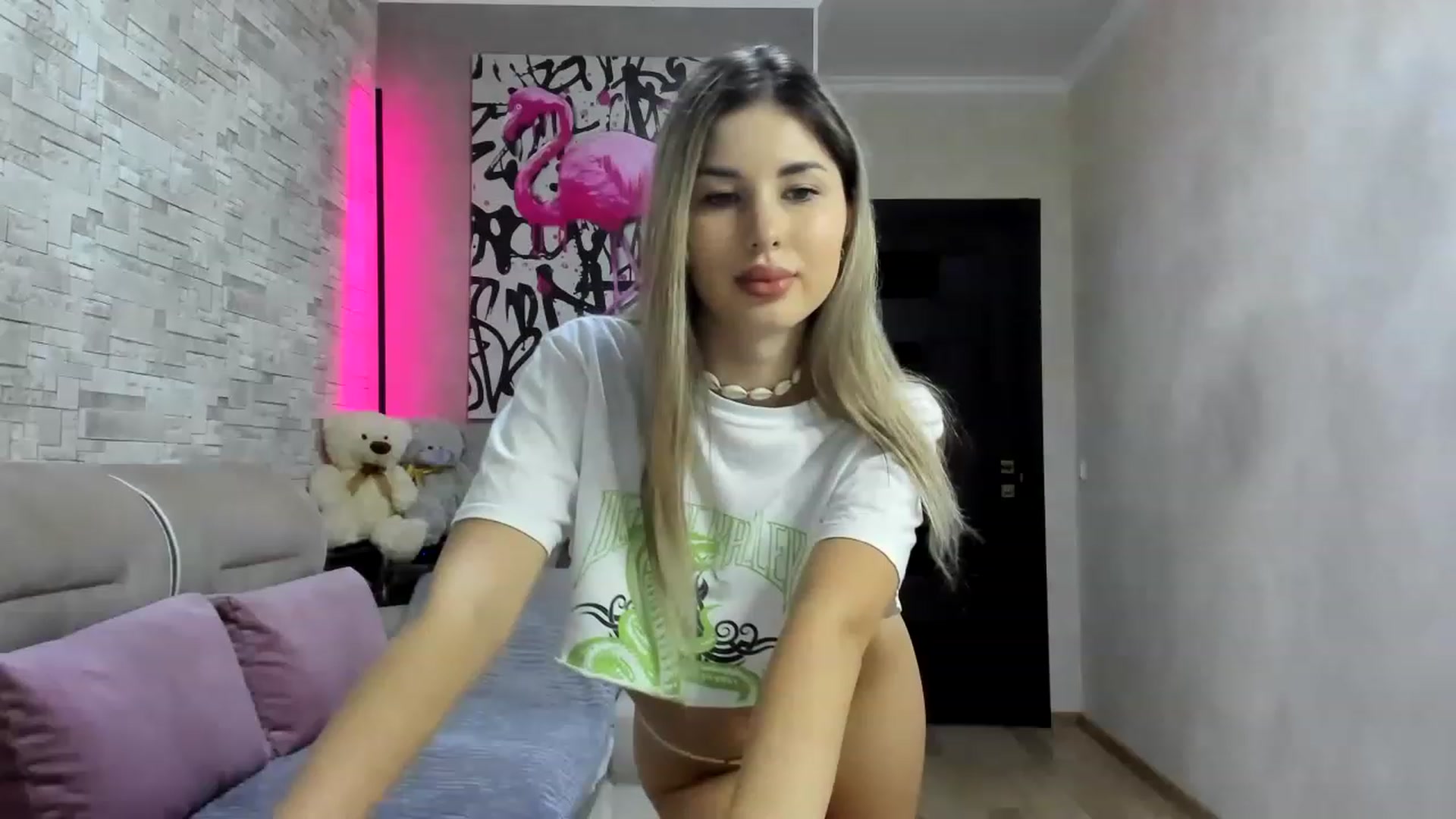 Gallery image thumbnail from Mexika's myfreecams stream on, 06/28/2023, 20:05 image 15 of 20