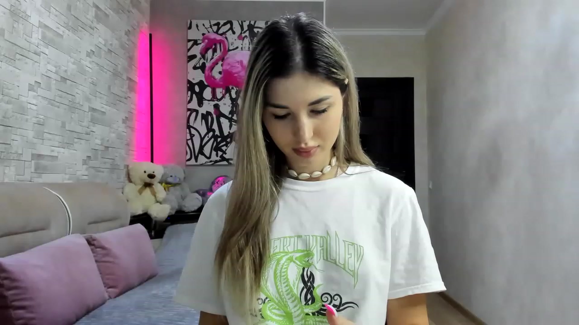 Gallery image thumbnail from Mexika's myfreecams stream on, 06/28/2023, 21:14 image 18 of 20