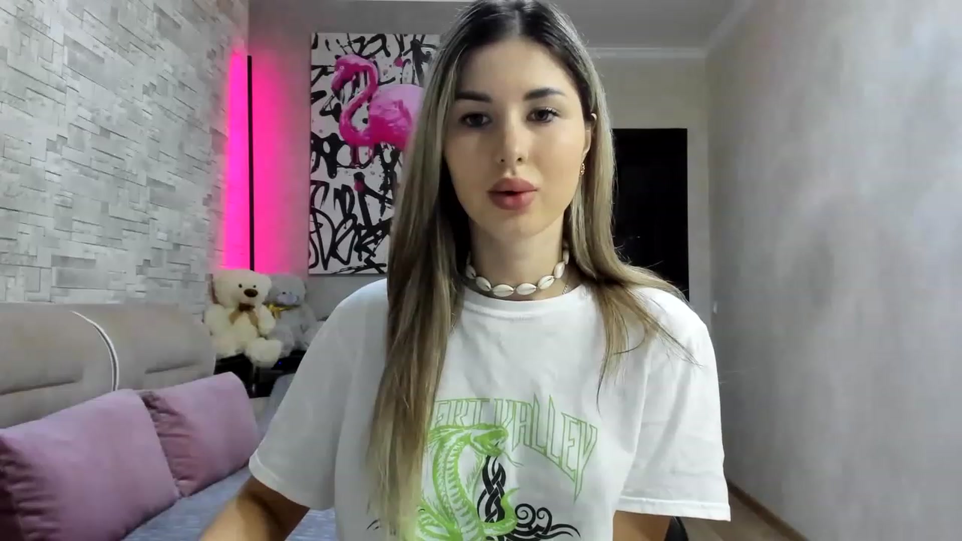 Gallery image thumbnail from Mexika's myfreecams stream on, 06/28/2023, 21:14 image 15 of 20