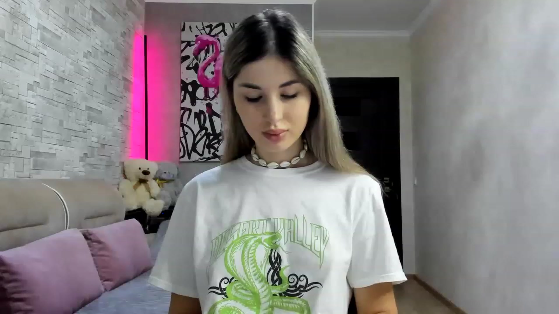 Gallery image thumbnail from Mexika's myfreecams stream on, 06/28/2023, 22:31 image 2 of 20