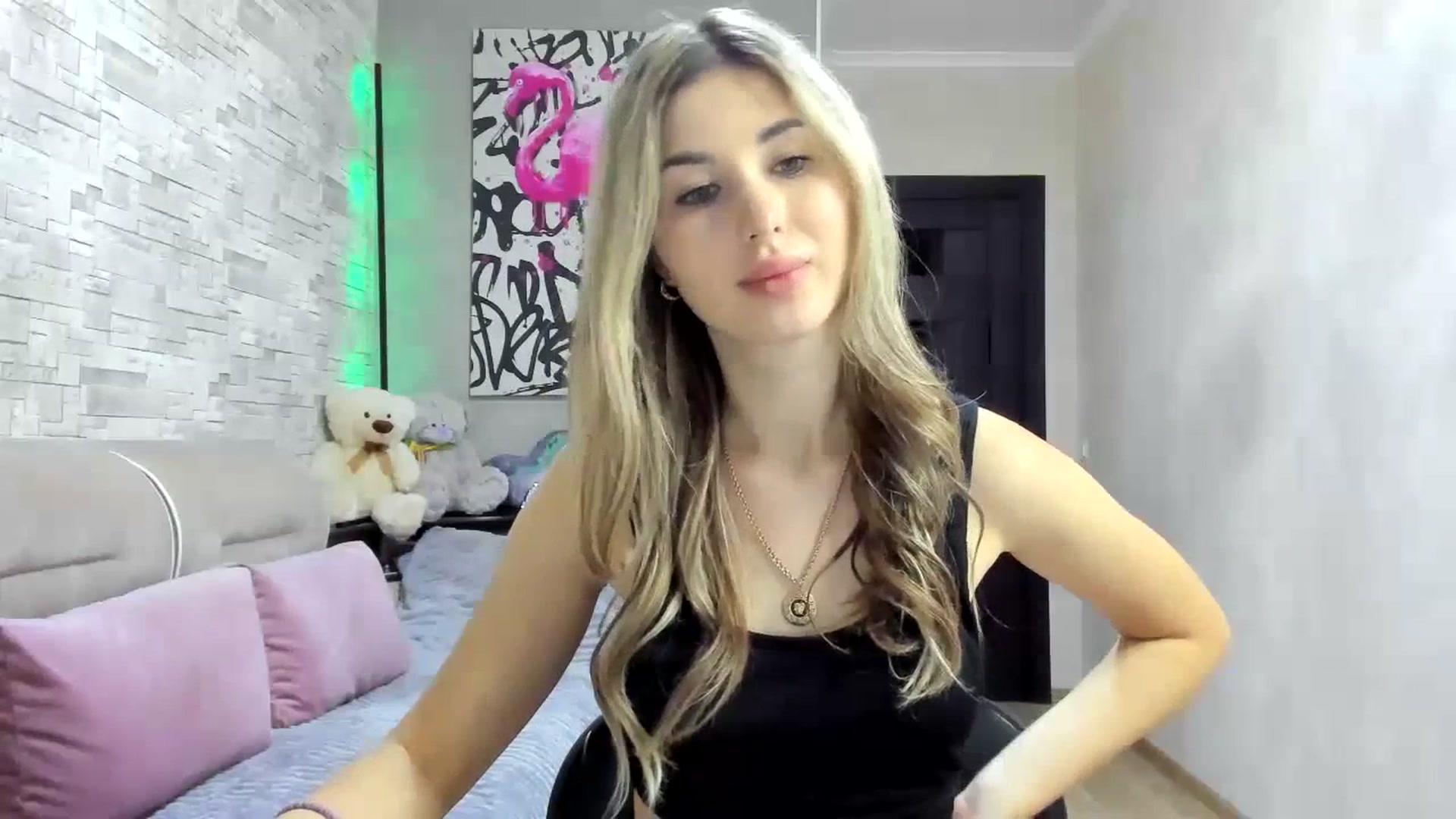 Gallery image thumbnail from Mexika's myfreecams stream on, 07/17/2023, 24:05 image 18 of 20
