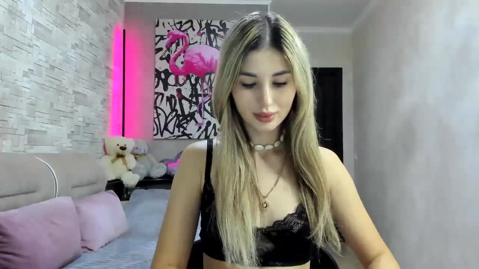 Gallery image thumbnail from Mexika's myfreecams stream on, 08/05/2023, 21:33 image 7 of 20