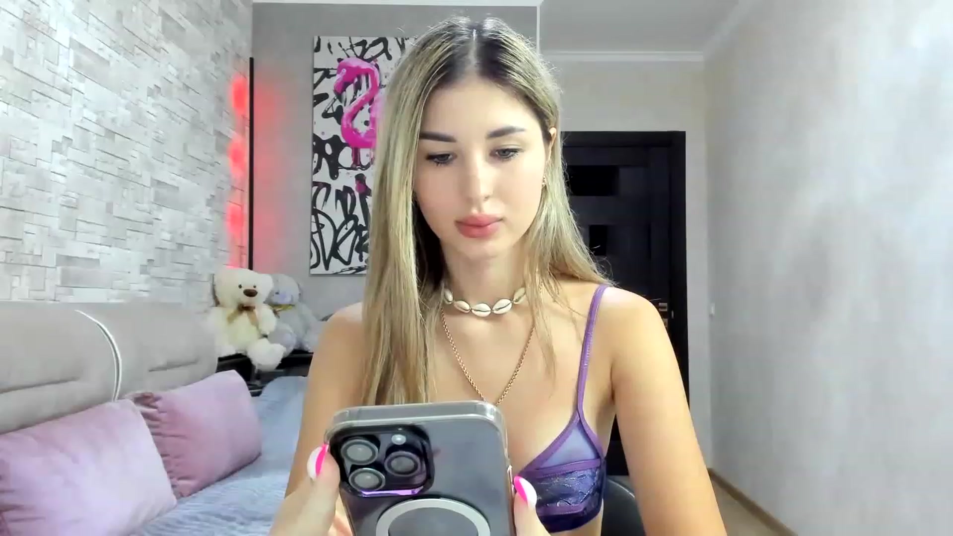 Gallery image thumbnail from Mexika's myfreecams stream on, 08/08/2023, 15:26 image 19 of 20