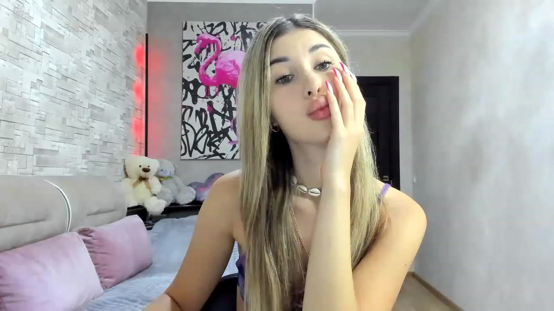 Gallery image thumbnail from Mexika's myfreecams stream on, 08/08/2023, 15:26 image 4 of 20