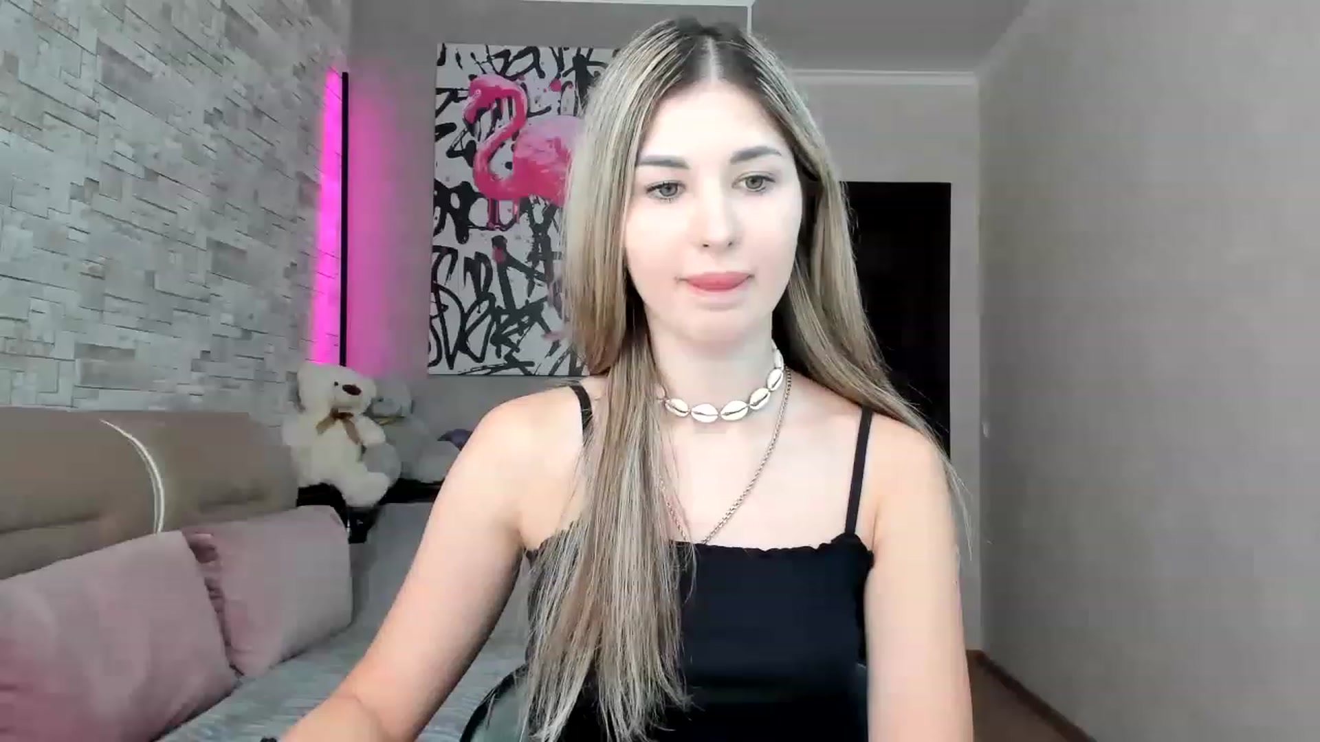 Gallery image thumbnail from Mexika's myfreecams stream on, 08/13/2023, 14:21 image 9 of 20
