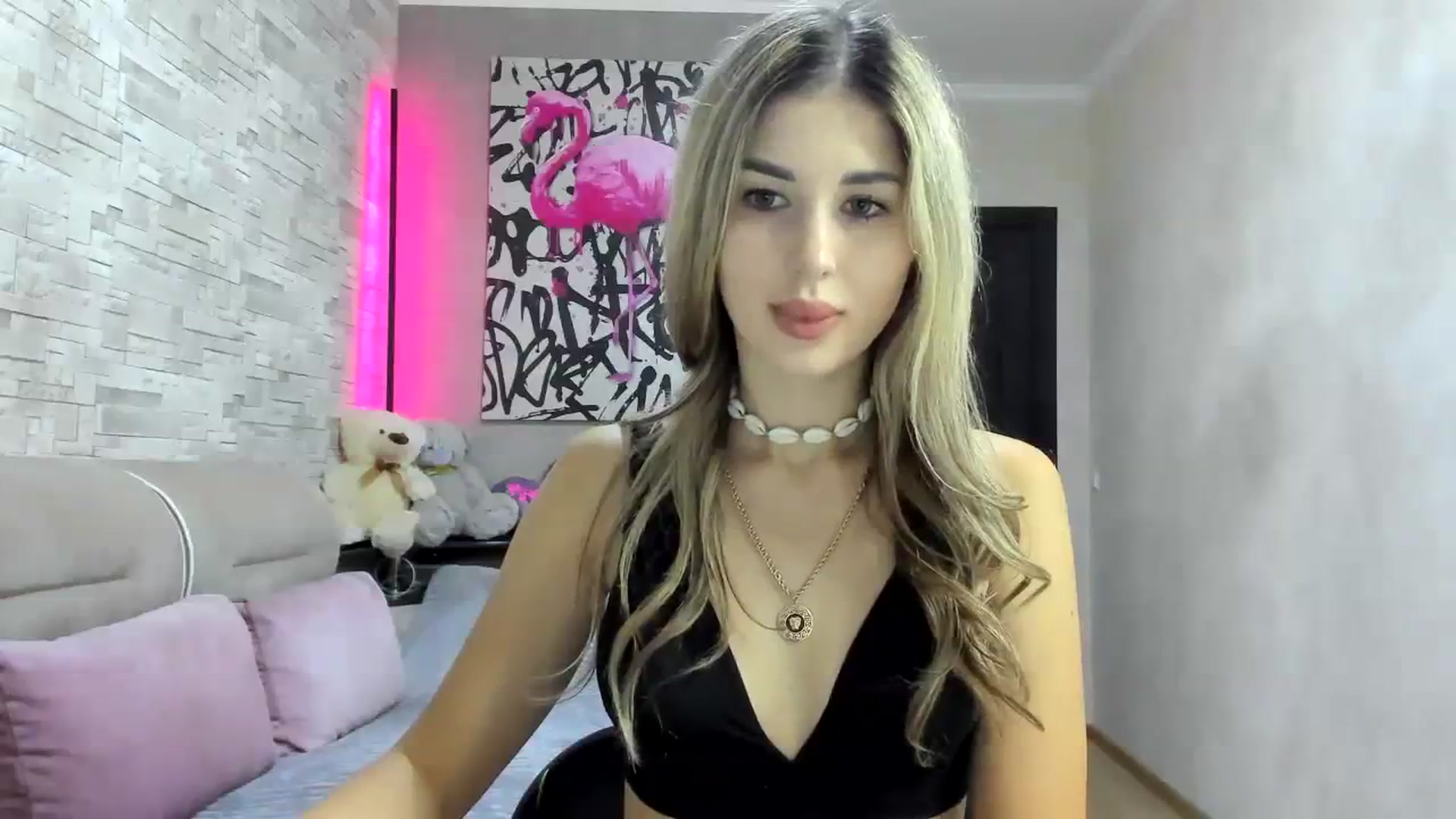 Gallery image thumbnail from Mexika's myfreecams stream on, 08/17/2023, 21:36 image 6 of 20