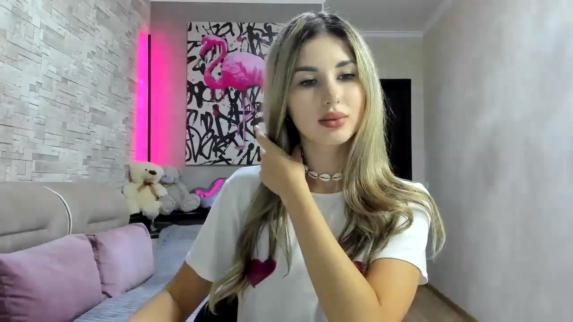 Gallery image thumbnail from Mexika's myfreecams stream on, 08/18/2023, 19:47 image 2 of 20