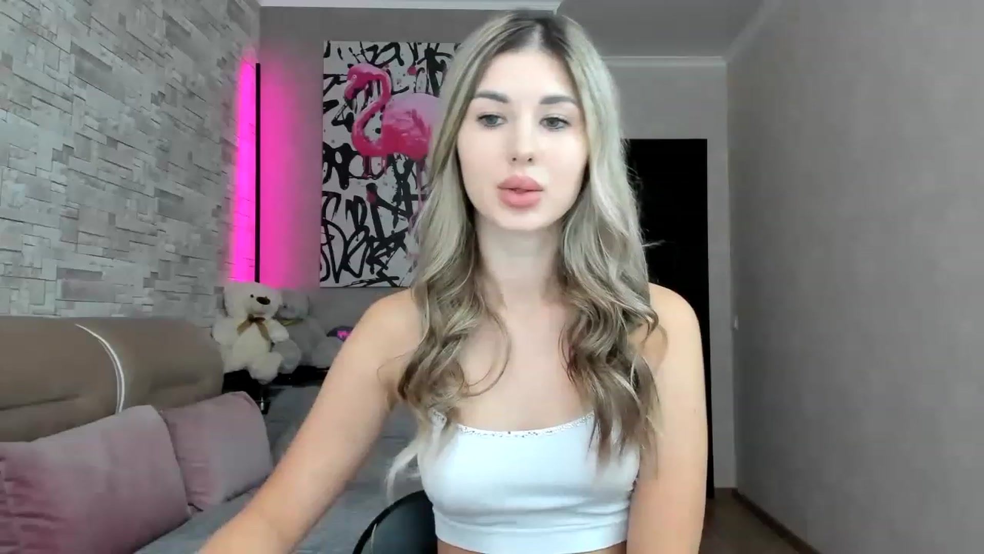 Gallery image thumbnail from Mexika's myfreecams stream on, 08/19/2023, 13:35 image 8 of 20