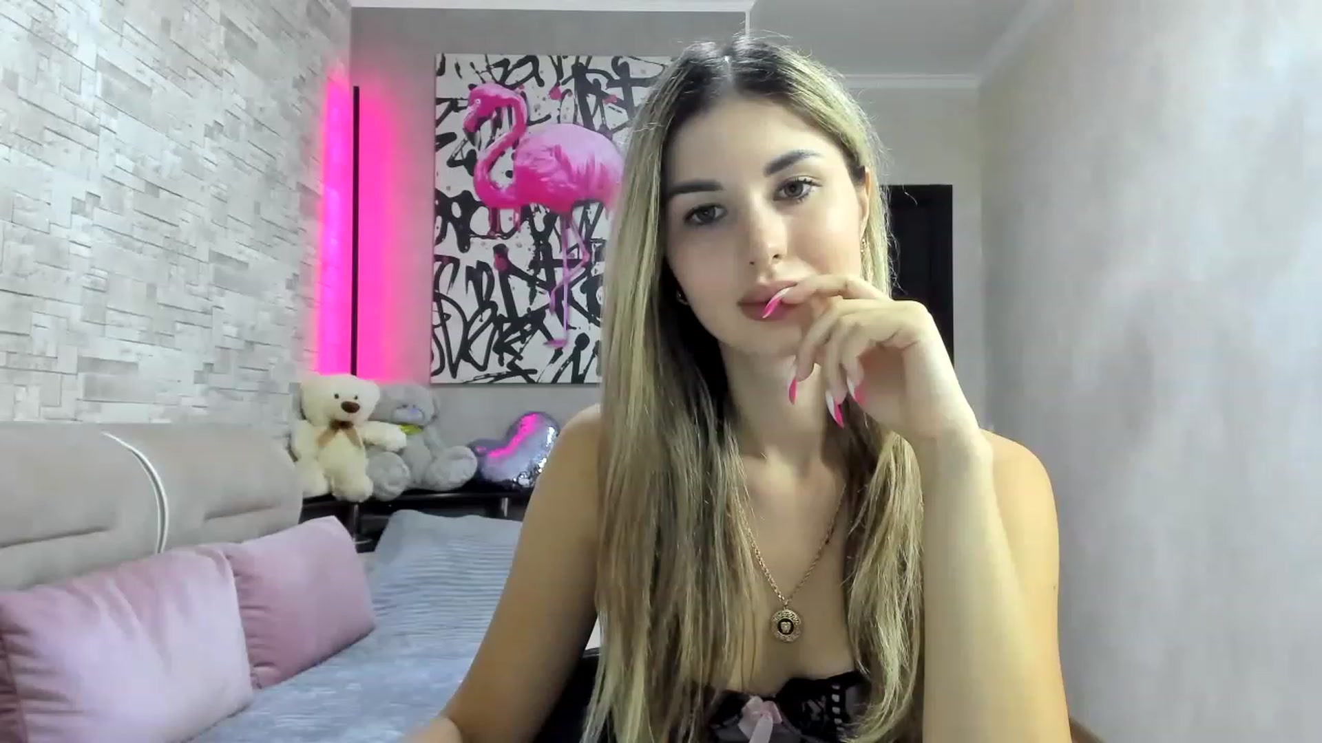 Gallery image thumbnail from Mexika's myfreecams stream on, 08/26/2023, 21:05 image 14 of 20