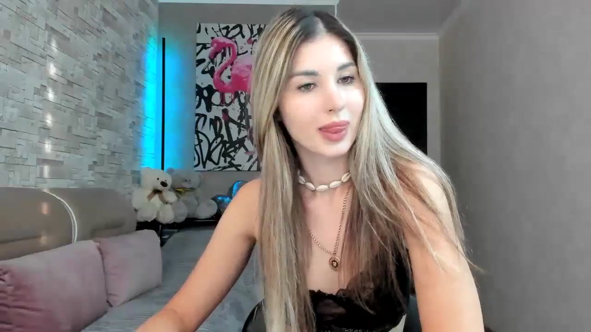 Gallery image thumbnail from Mexika's myfreecams stream on, 09/07/2023, 15:27 image 3 of 20