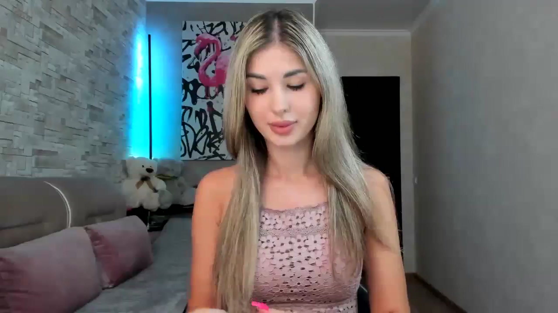 Gallery image thumbnail from Mexika's myfreecams stream on, 10/04/2023, 14:15 image 9 of 20