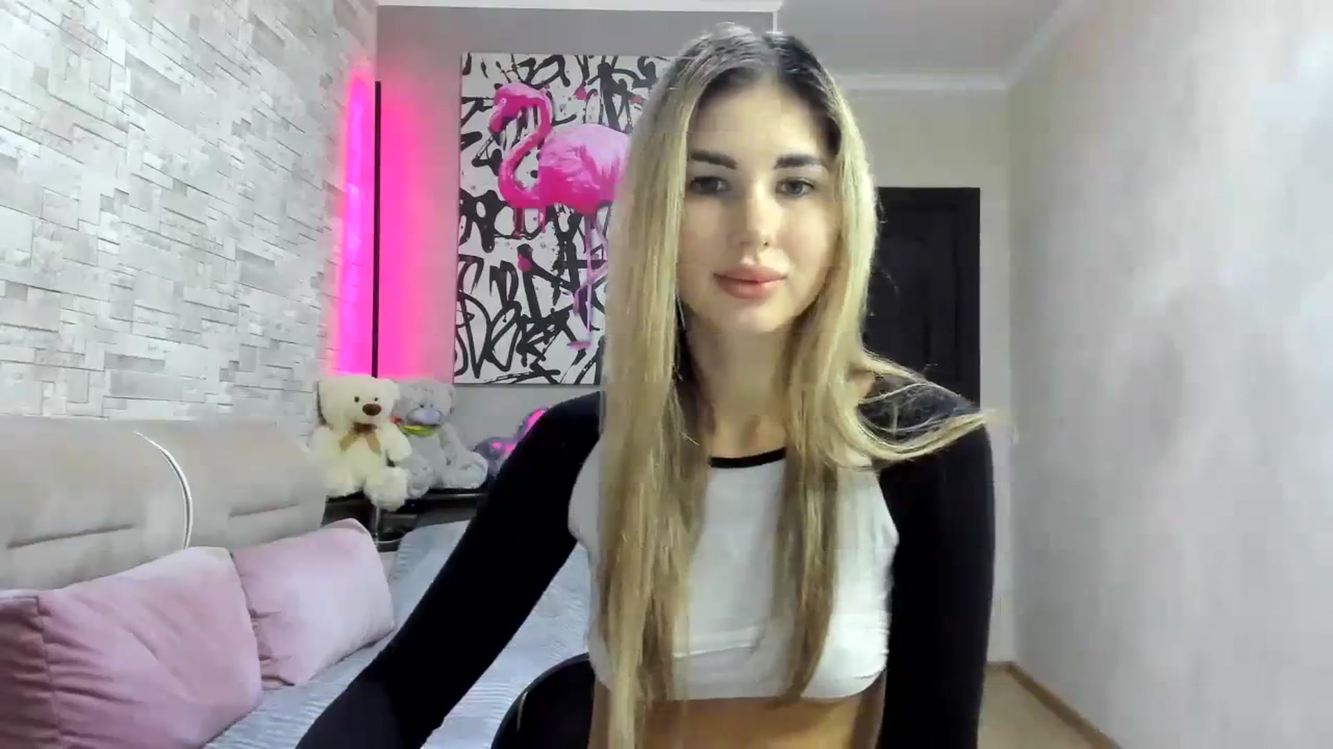 Gallery image thumbnail from Mexika's myfreecams stream on, 11/21/2023, 16:35 image 15 of 20