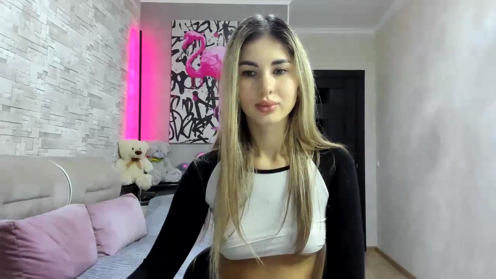 Gallery image thumbnail from Mexika's myfreecams stream on, 11/21/2023, 16:35 image 20 of 20