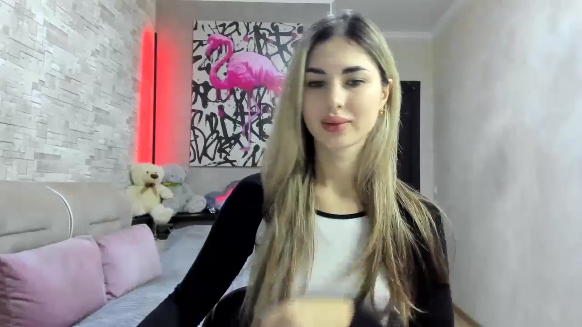 Gallery image thumbnail from Mexika's myfreecams stream on, 12/18/2023, 15:00 image 11 of 20