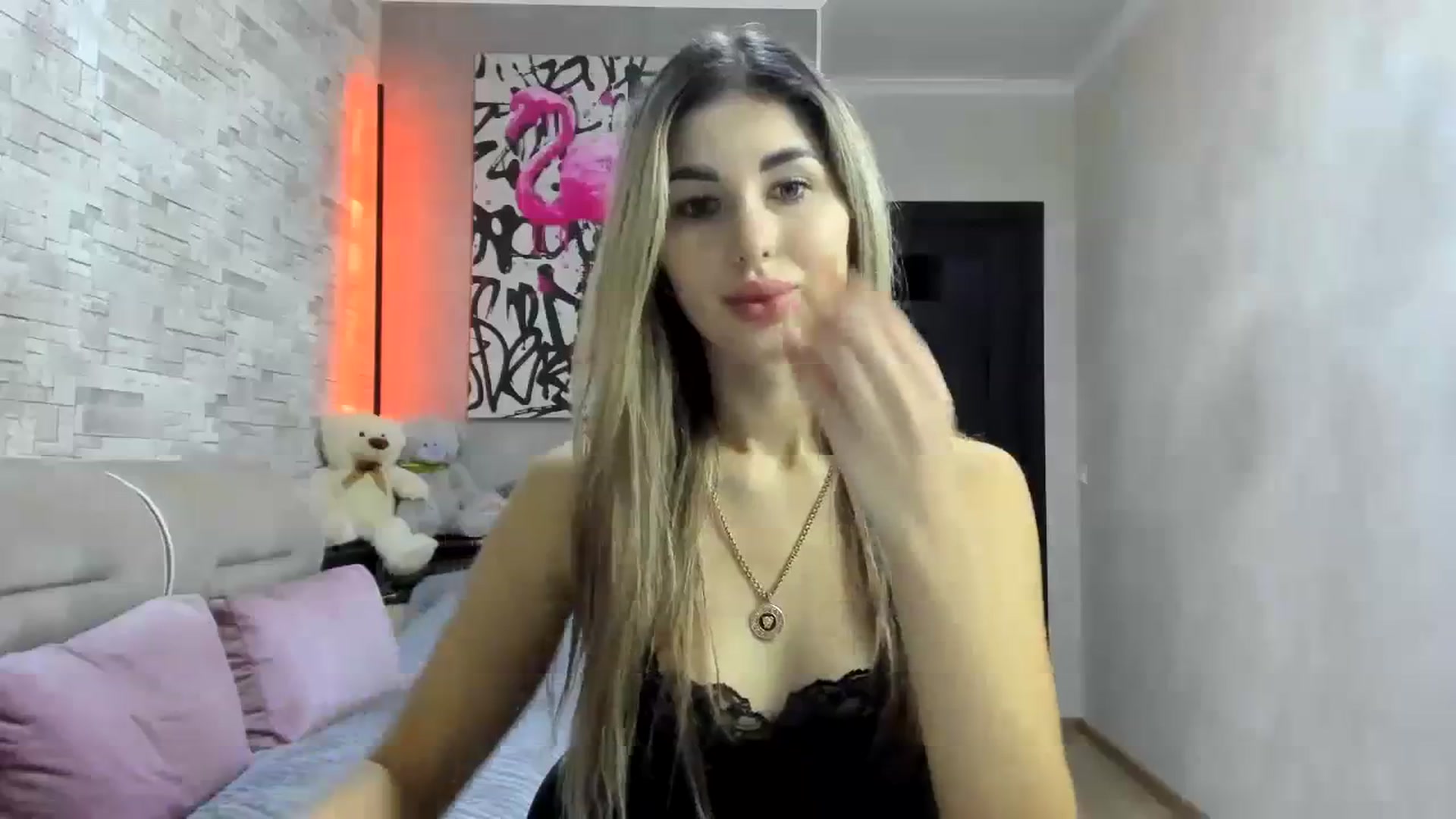 Gallery image thumbnail from Mexika's myfreecams stream on, 12/24/2023, 22:36 image 12 of 20