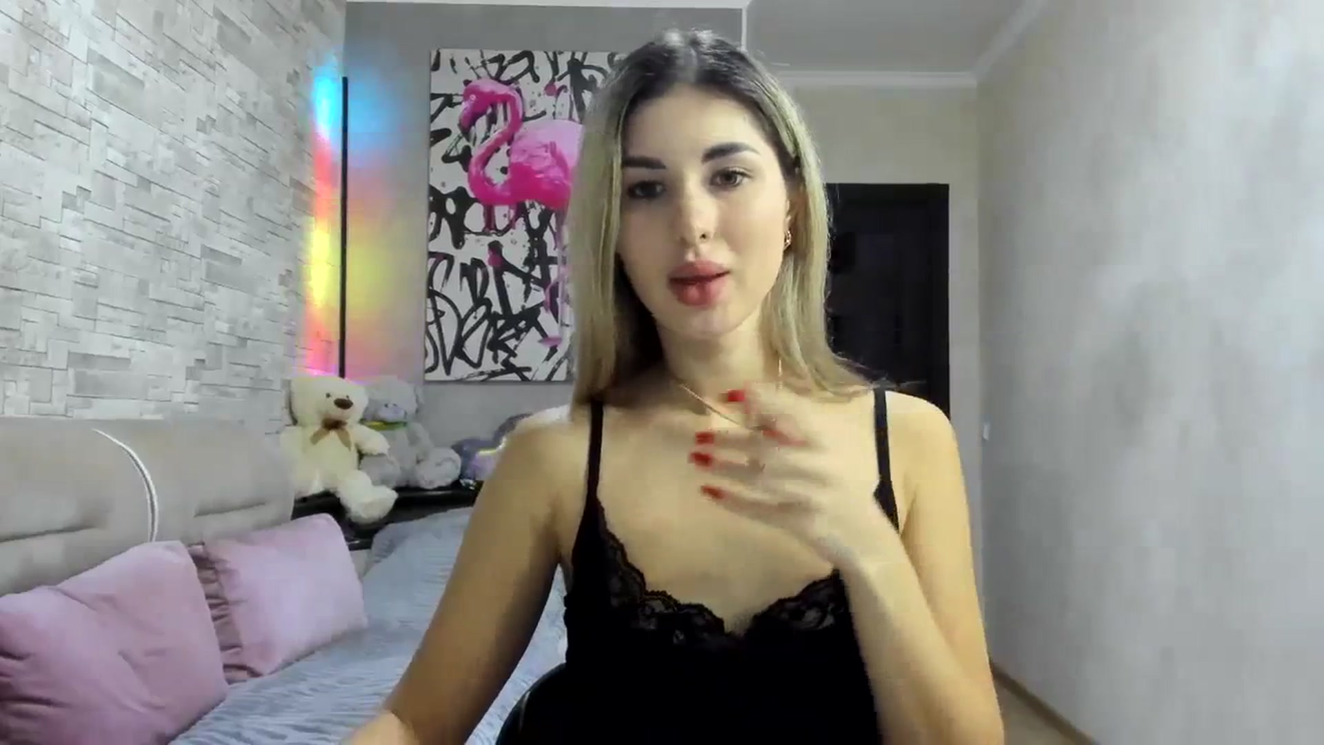 Gallery image thumbnail from Mexika's myfreecams stream on, 12/25/2023, 24:00 image 7 of 20