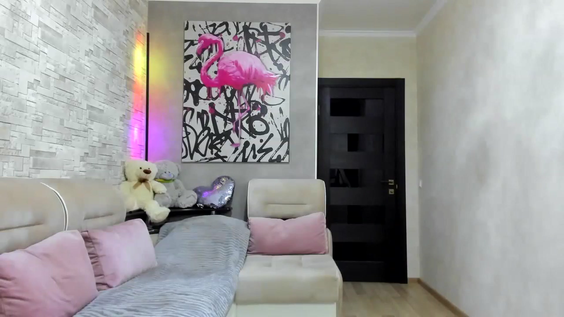 Gallery image thumbnail from Mexika's myfreecams stream on, 12/25/2023, 24:00 image 14 of 20