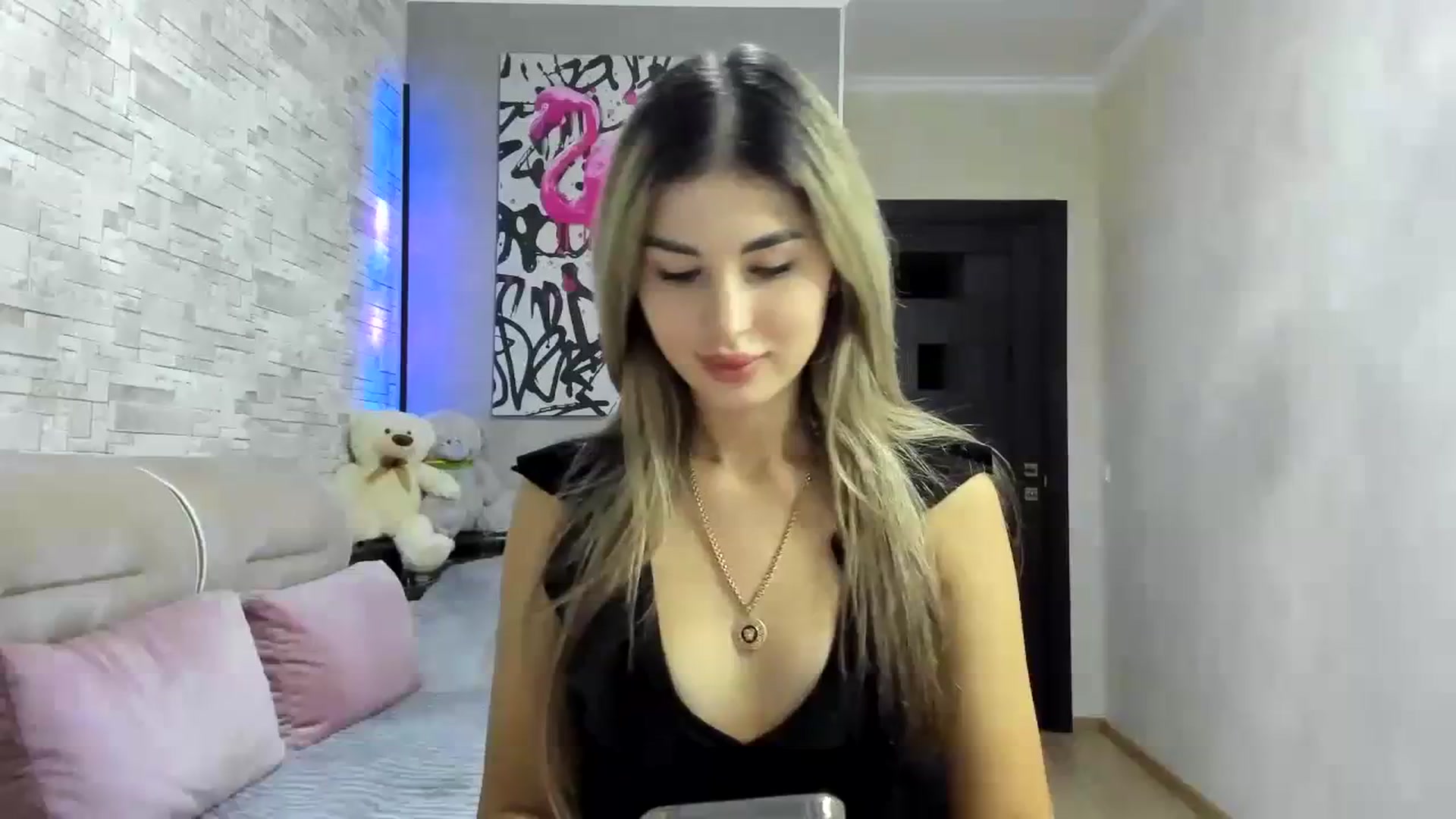 Gallery image thumbnail from Mexika's myfreecams stream on, 12/29/2023, 16:57 image 15 of 20