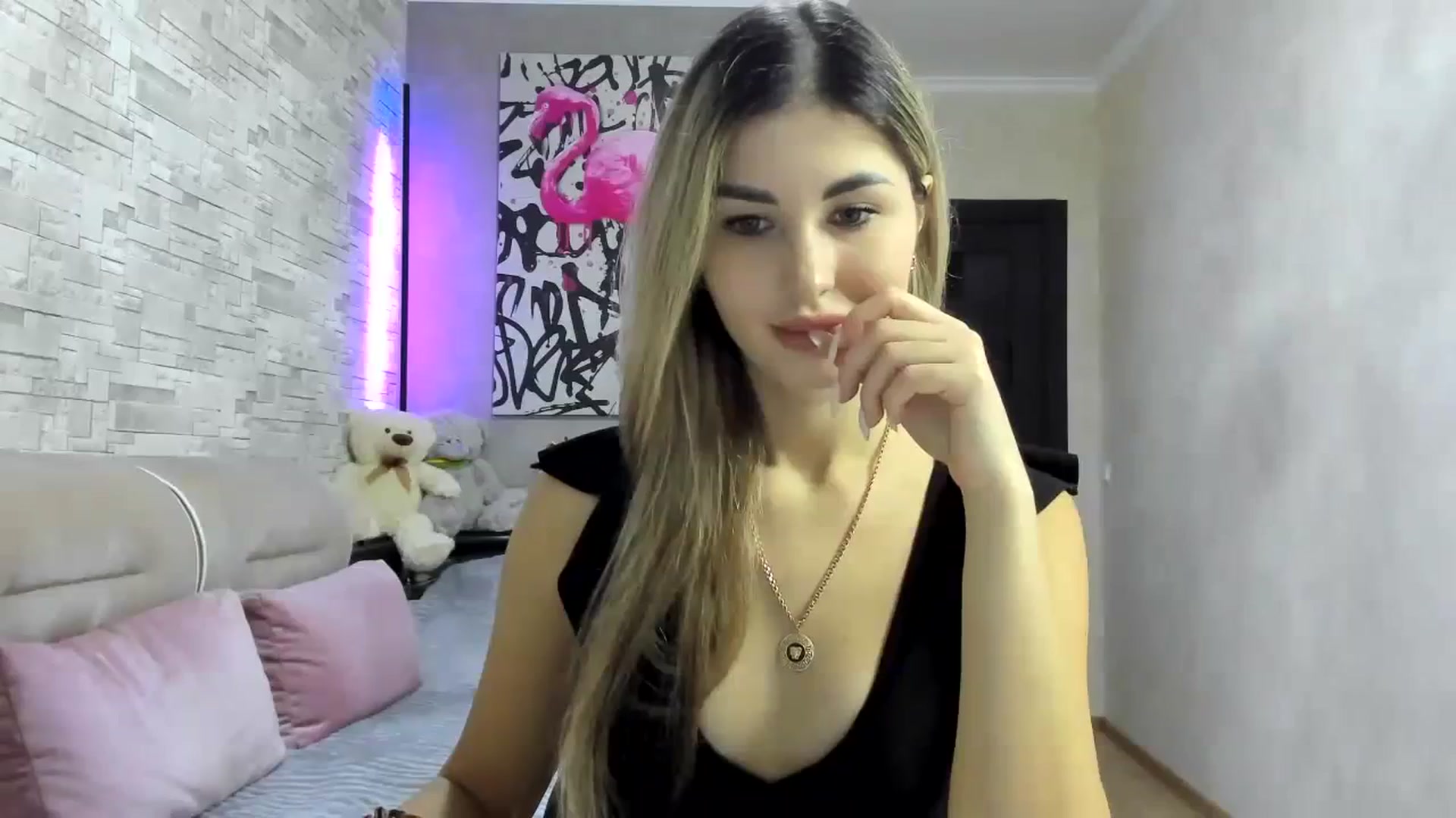 Gallery image thumbnail from Mexika's myfreecams stream on, 12/29/2023, 16:57 image 5 of 20
