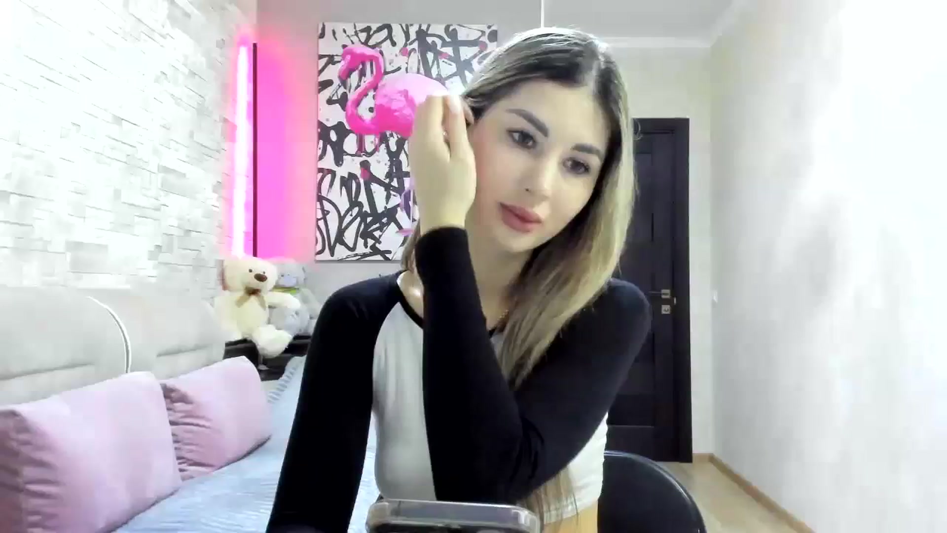 Gallery image thumbnail from Mexika's myfreecams stream on, 02/05/2024, 16:03 image 18 of 20
