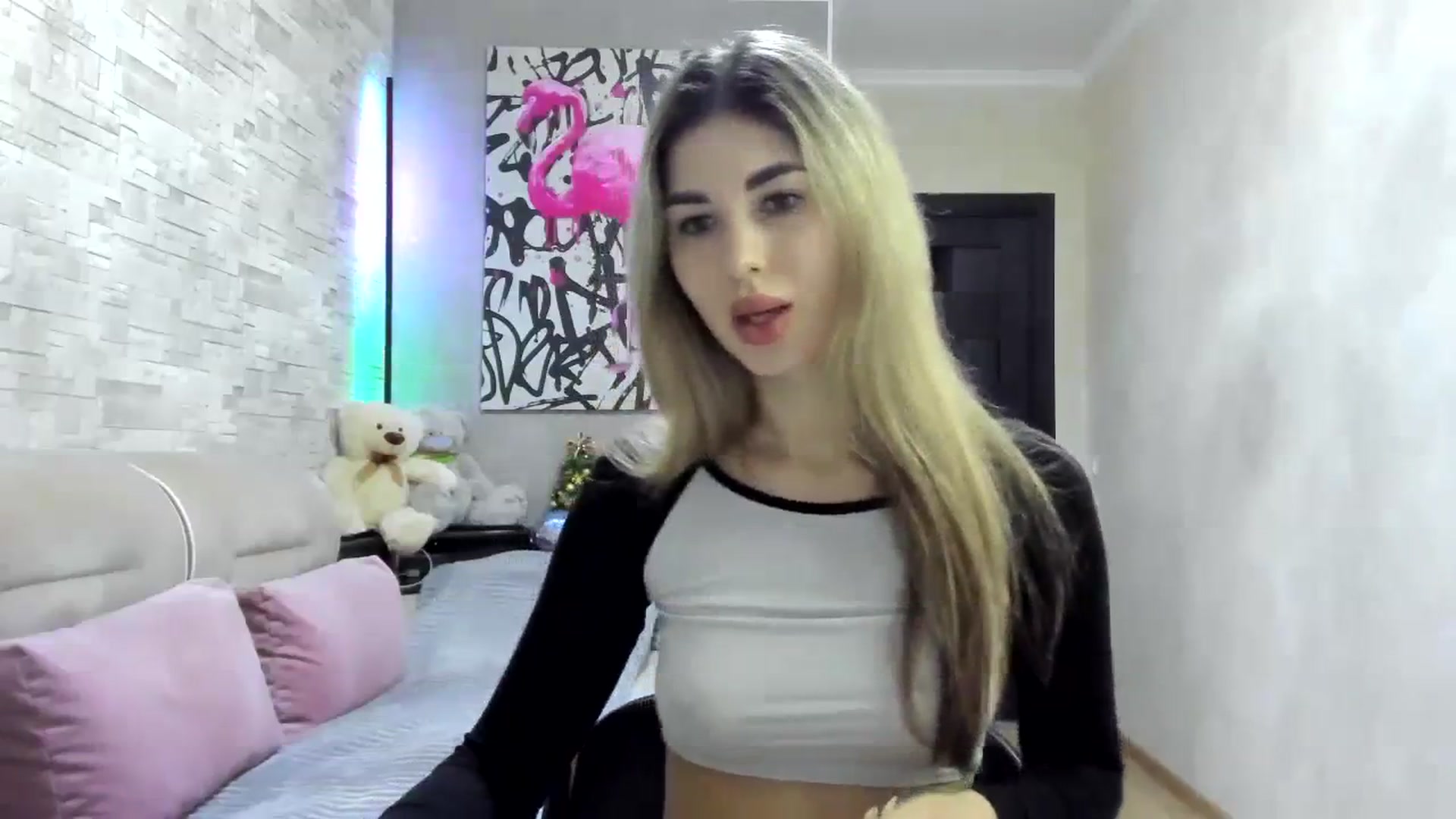 Gallery image thumbnail from Mexika's myfreecams stream on, 02/16/2024, 15:35 image 19 of 20