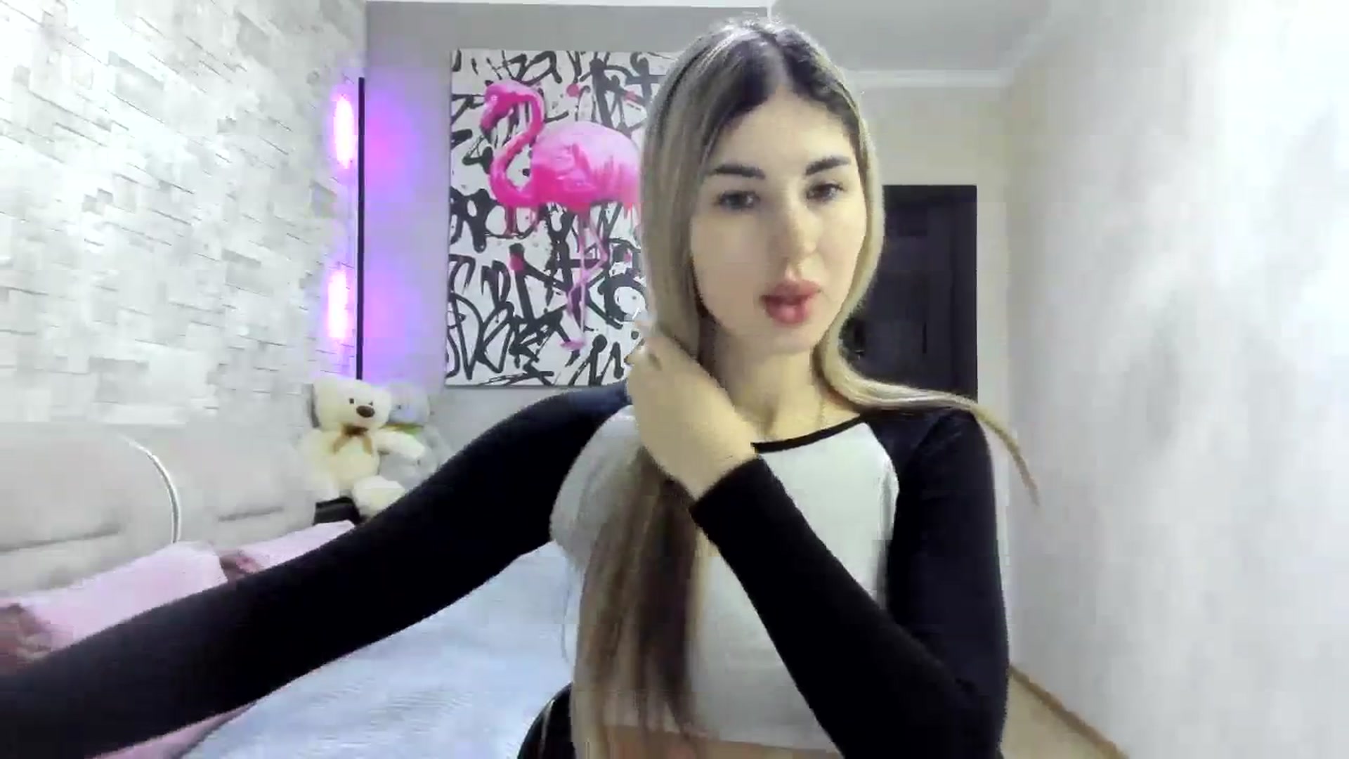 Gallery image thumbnail from Mexika's myfreecams stream on, 02/16/2024, 16:34 image 13 of 20