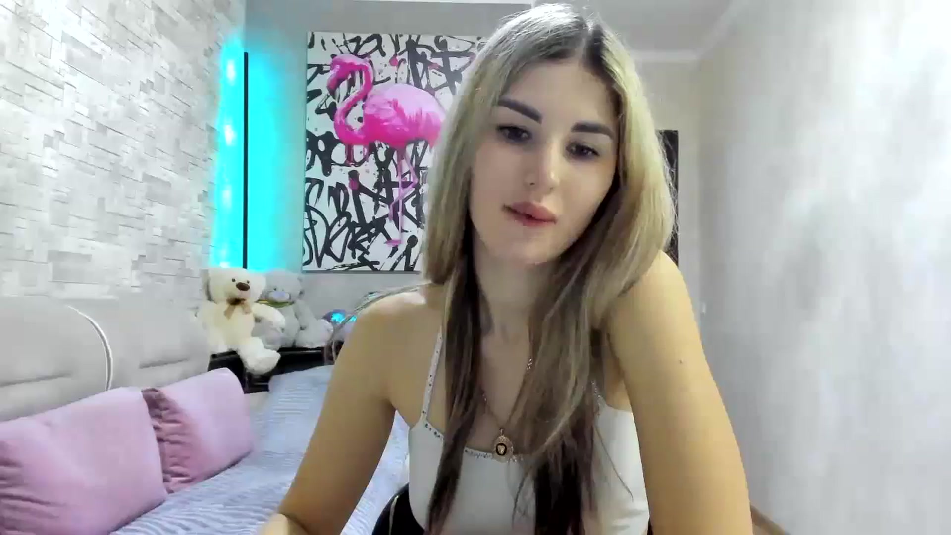 Gallery image thumbnail from Mexika's myfreecams stream on, 03/17/2024, 23:05 image 17 of 20