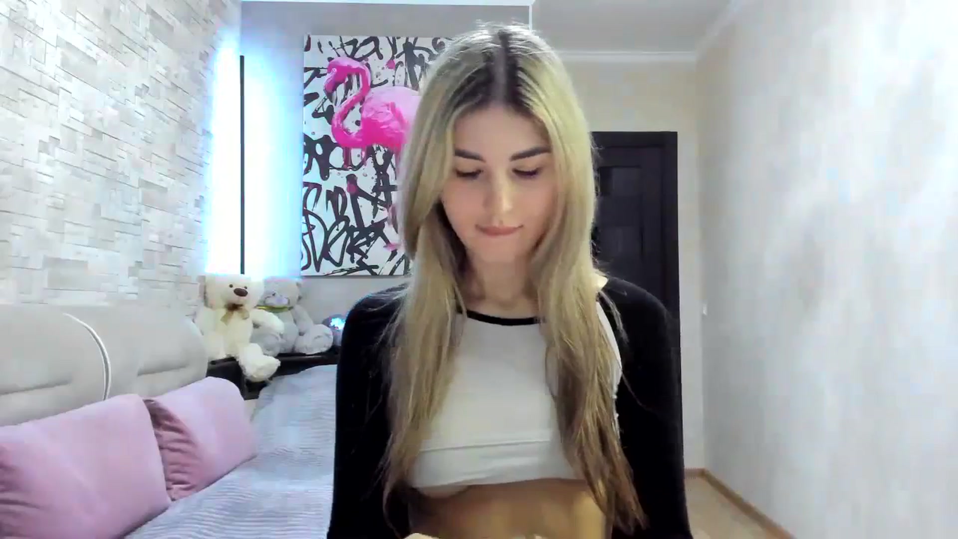 Gallery image thumbnail from Mexika's myfreecams stream on, 03/18/2024, 22:50 image 9 of 20