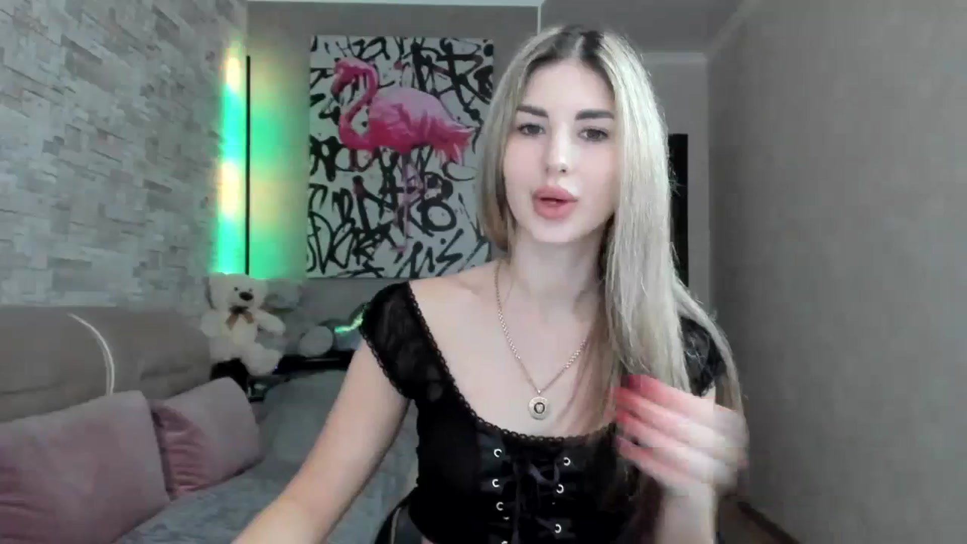 Gallery image thumbnail from Mexika's myfreecams stream on, 04/02/2024, 15:04 image 17 of 20