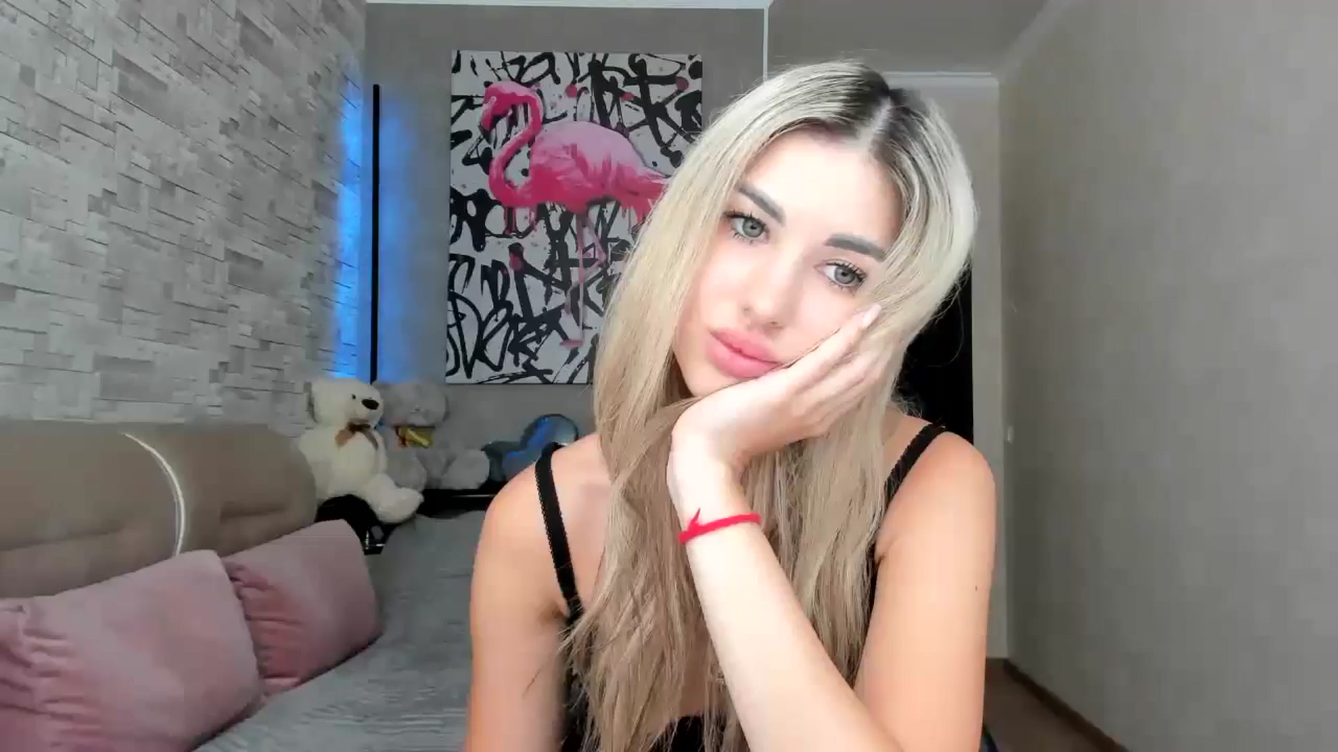 Gallery image thumbnail from Mexika's myfreecams stream on, 07/23/2024, 14:58 image 17 of 20