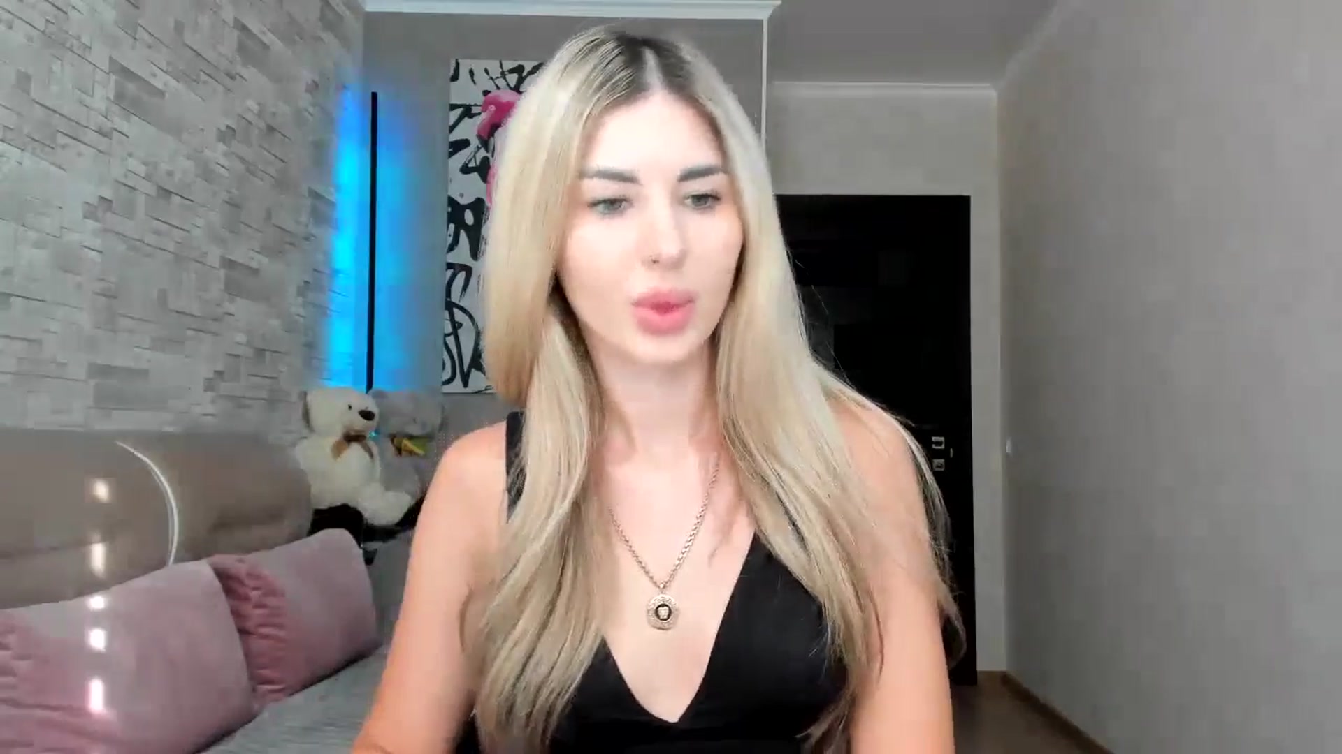 Gallery image thumbnail from Mexika's myfreecams stream on, 07/24/2024, 14:52 image 3 of 20